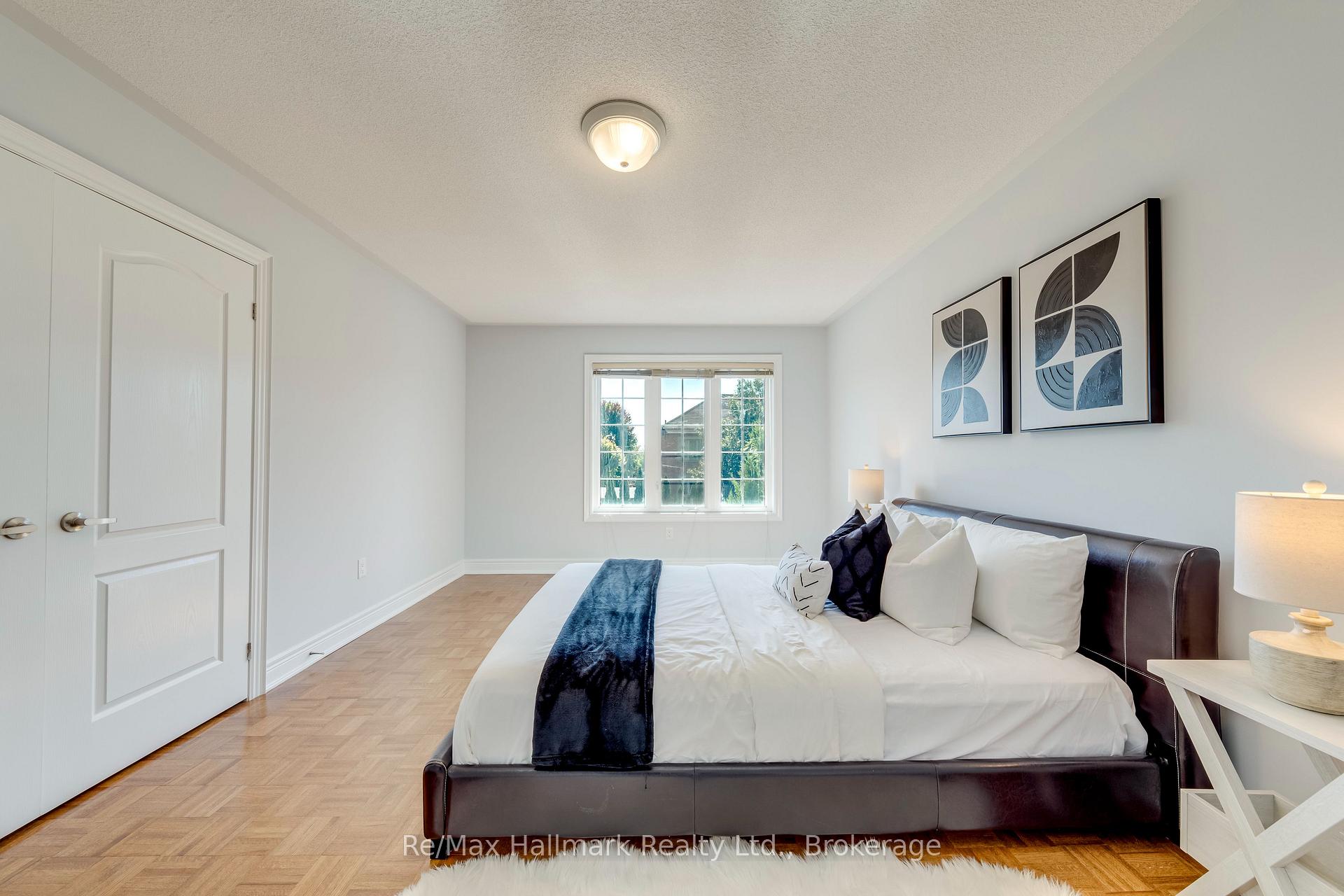 Photo 32 of 2241 Adirondak Trail, Oakville, Westmount — HOMEH