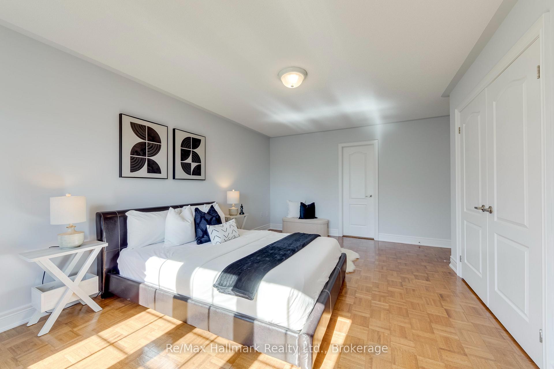 Photo 33 of 2241 Adirondak Trail, Oakville, Westmount — HOMEH