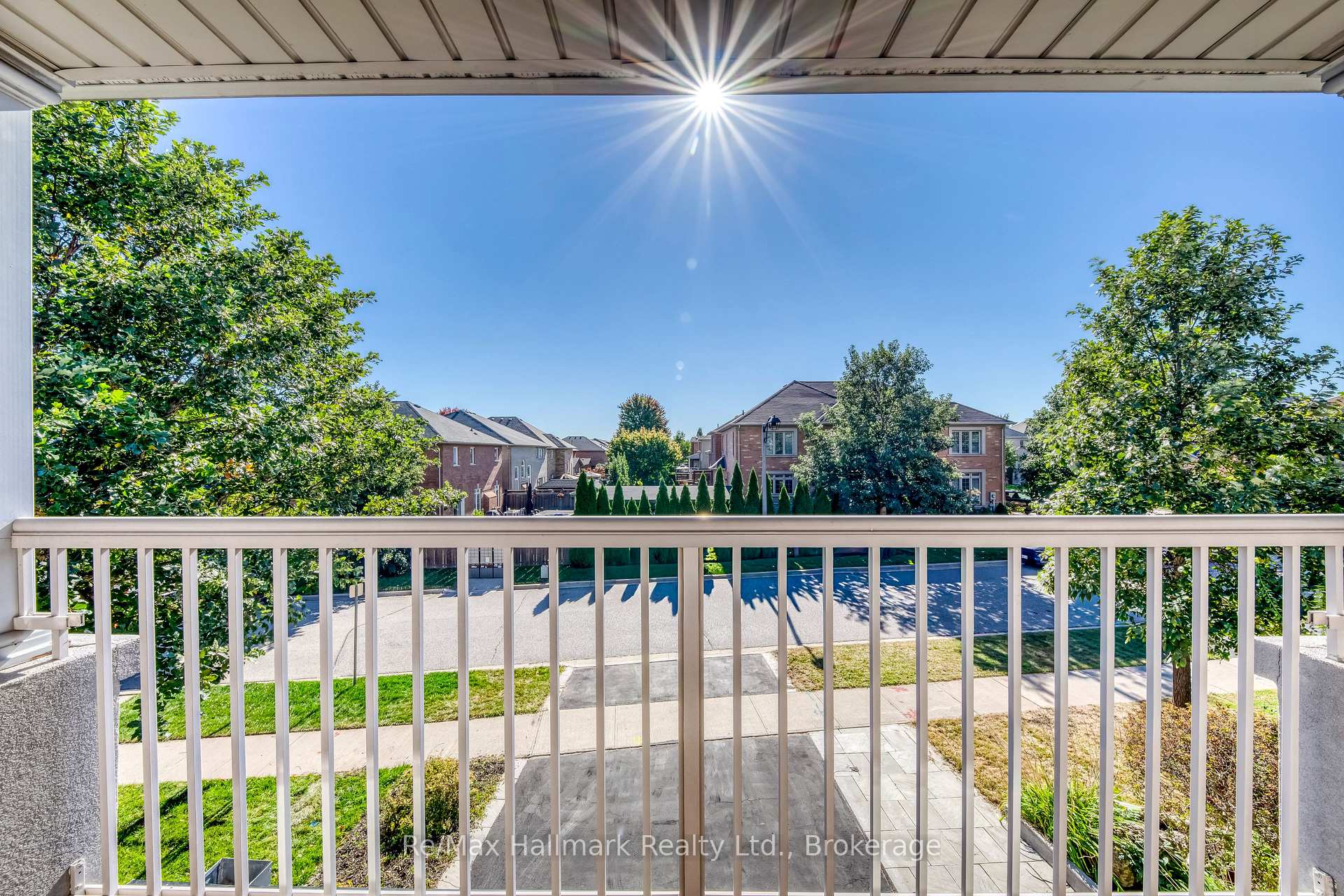 Photo 42 of 2241 Adirondak Trail, Oakville, Westmount — HOMEH