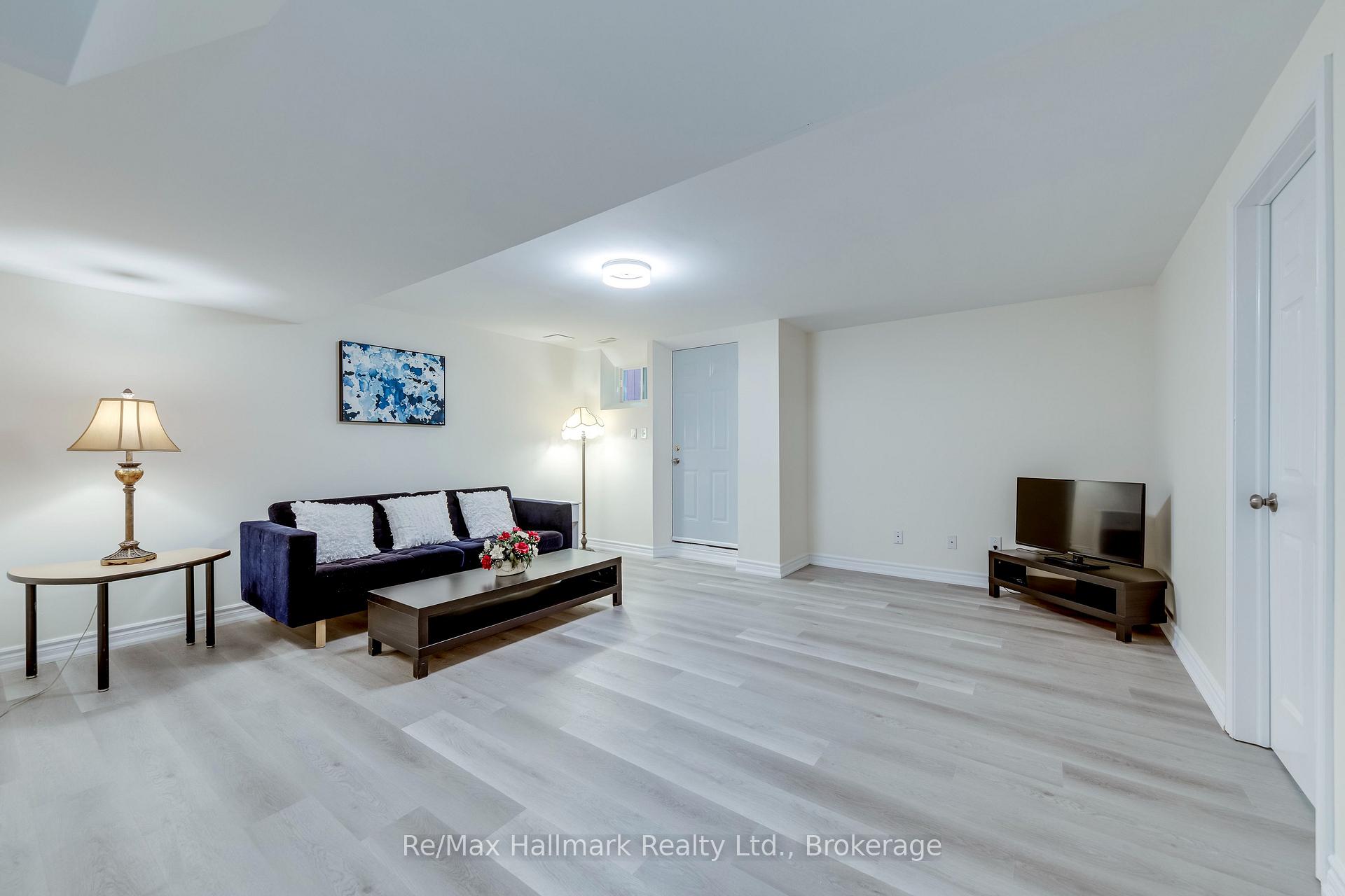 Photo 40 of 2241 Adirondak Trail, Oakville, Westmount — HOMEH