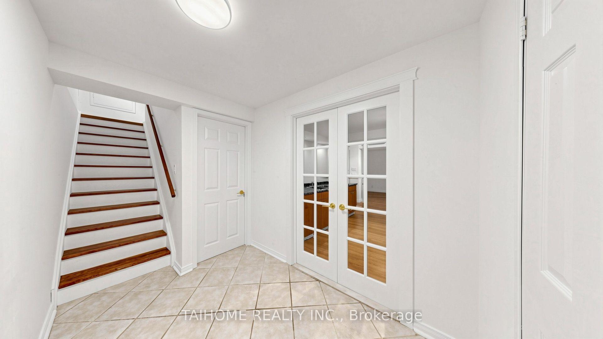 Photo 6 of 3573 Colonial Drive, Mississauga, Erin Mills — HOMEH