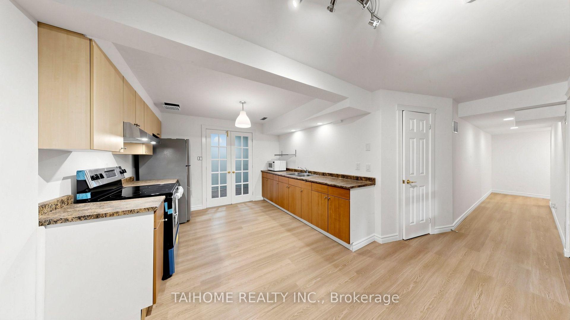 Photo 9 of 3573 Colonial Drive, Mississauga, Erin Mills — HOMEH
