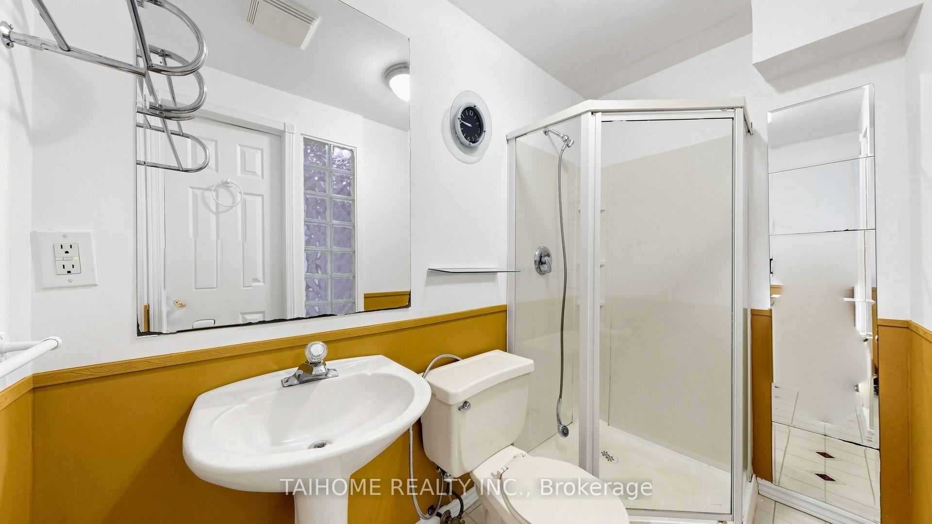 Photo 12 of 3573 Colonial Drive, Mississauga, Erin Mills — HOMEH