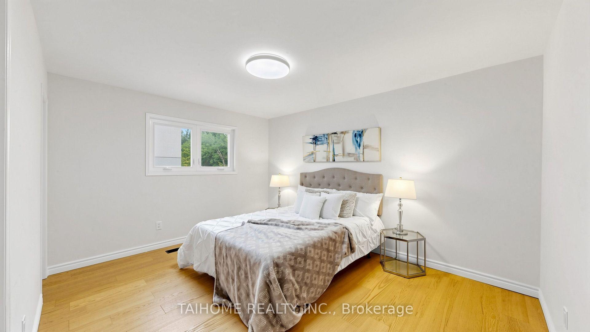Photo 25 of 3573 Colonial Drive, Mississauga, Erin Mills — HOMEH