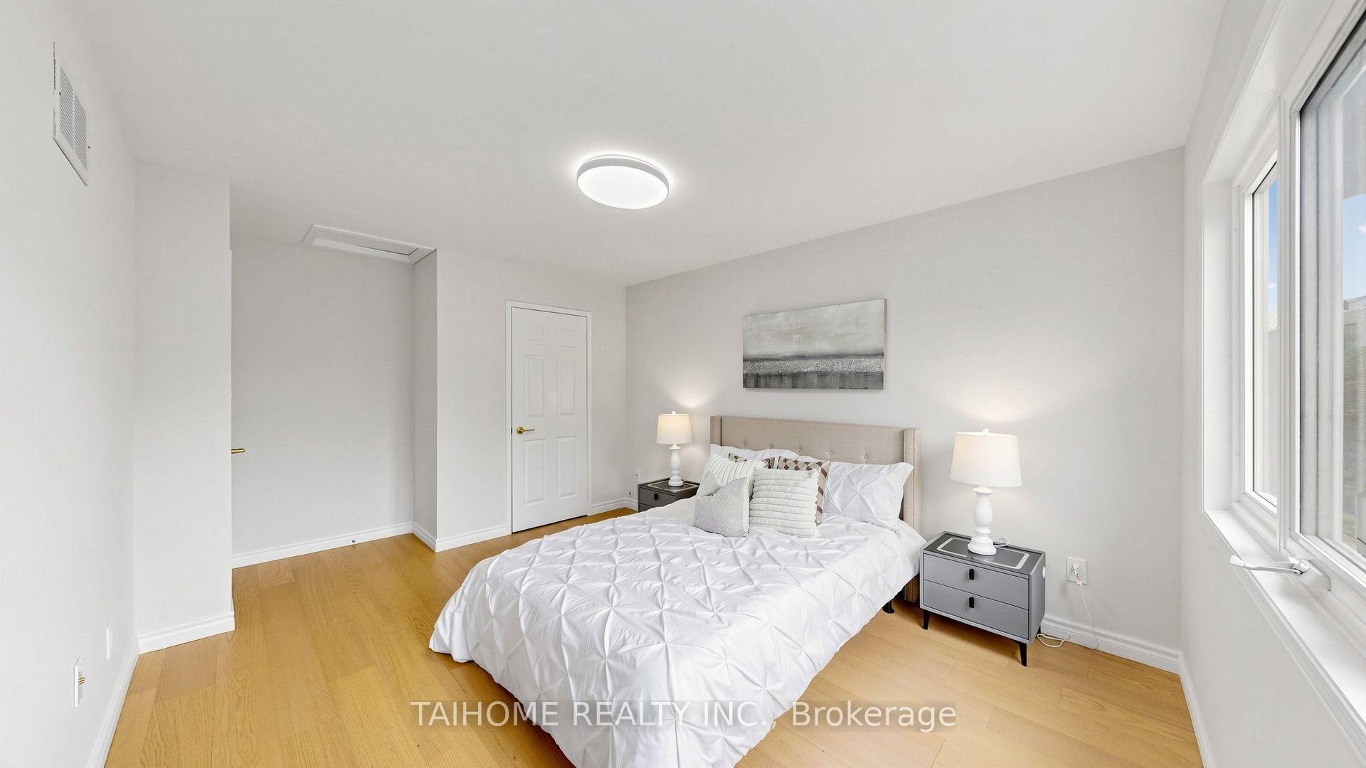 Photo 30 of 3573 Colonial Drive, Mississauga, Erin Mills — HOMEH