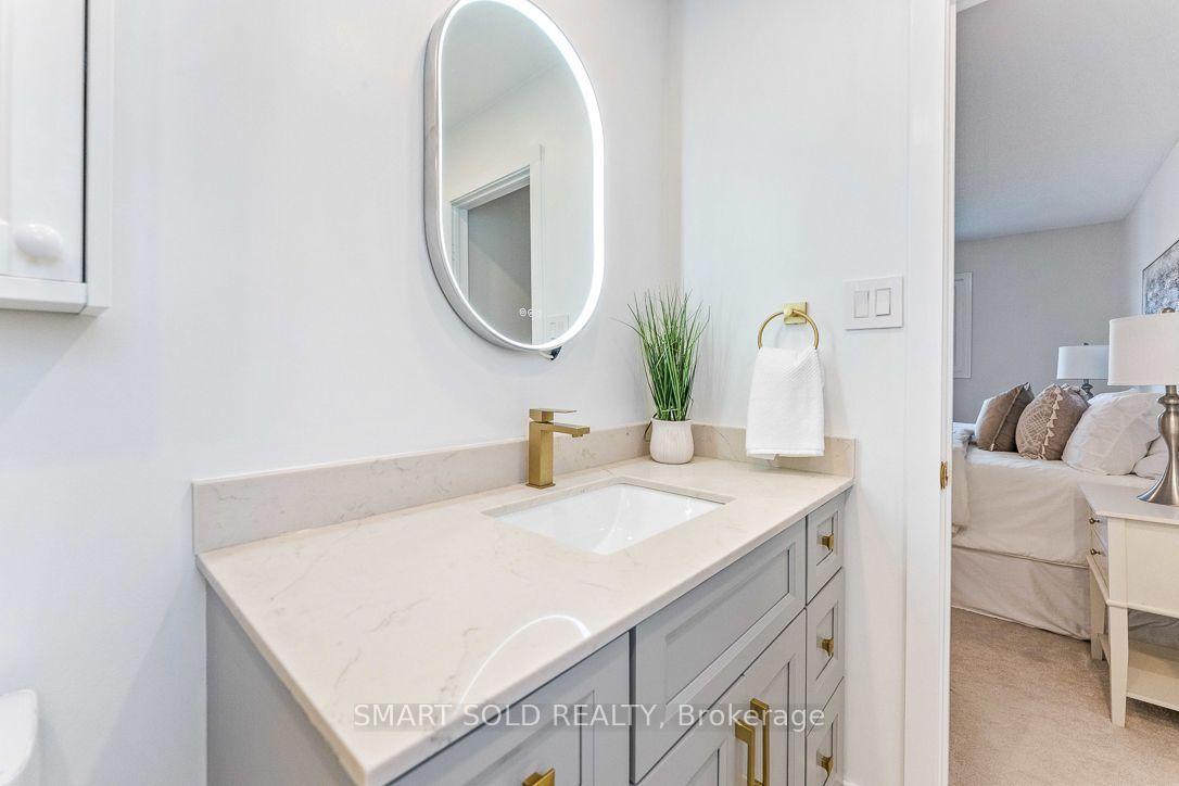 Photo 20 of 853 Apple Gate Court, Mississauga, Creditview — HOMEH