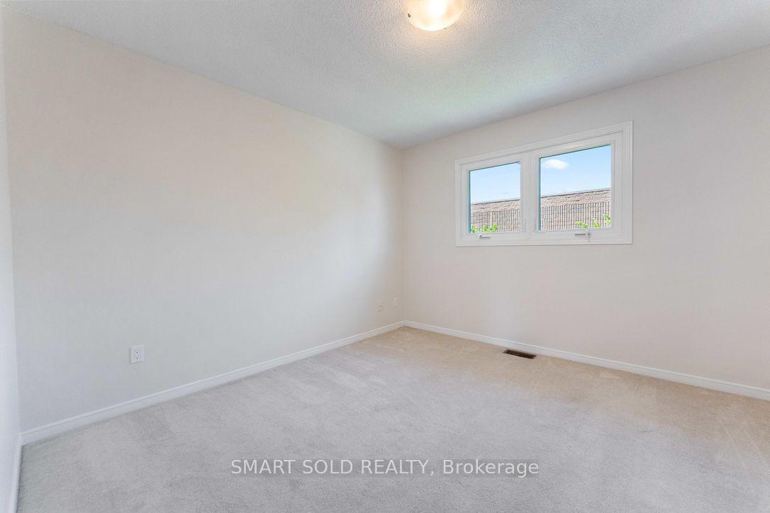 Photo 21 of 853 Apple Gate Court, Mississauga, Creditview — HOMEH