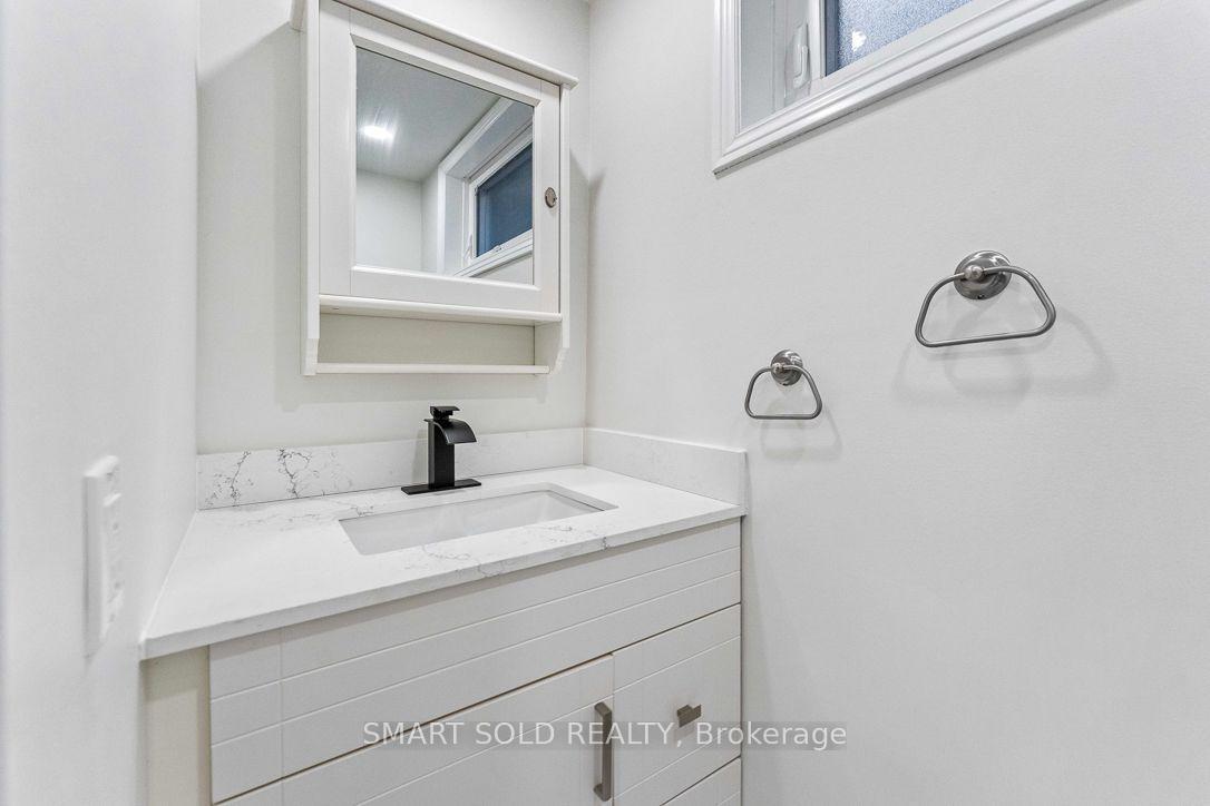 Photo 29 of 853 Apple Gate Court, Mississauga, Creditview — HOMEH