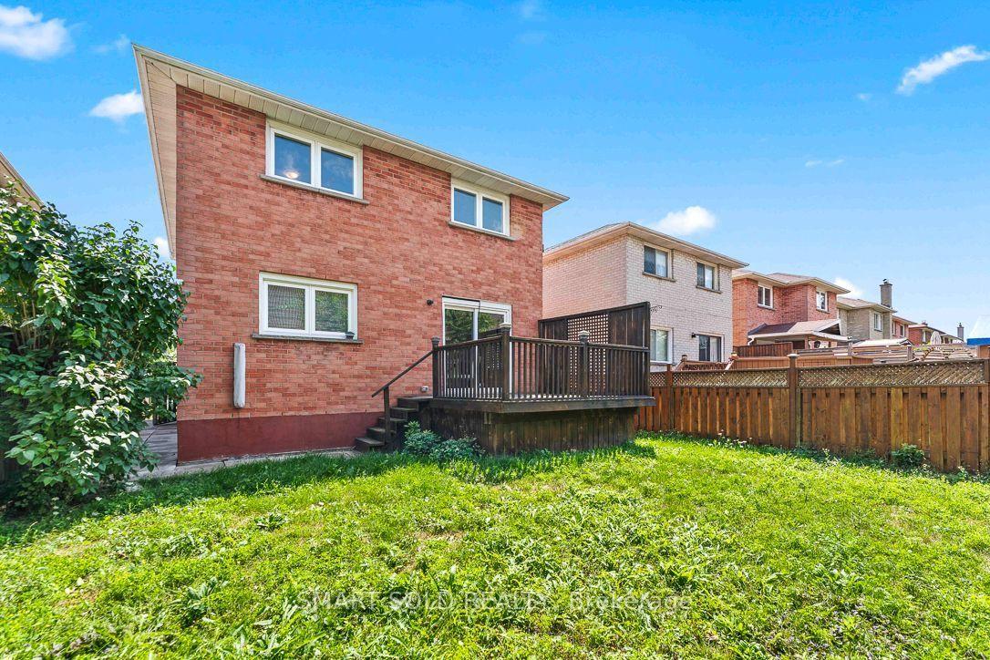 Photo 30 of 853 Apple Gate Court, Mississauga, Creditview — HOMEH