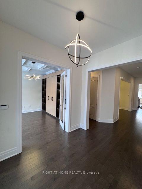 Photo 2 of 21 Casavant Court, Vaughan, Patterson — HOMEH