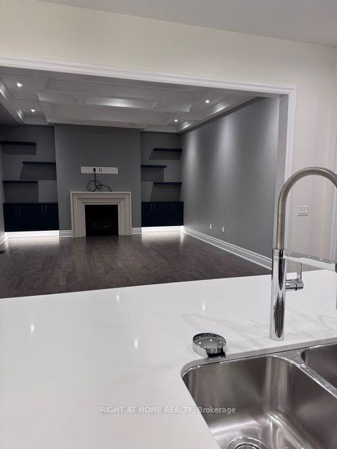 Photo 11 of 21 Casavant Court, Vaughan, Patterson — HOMEH