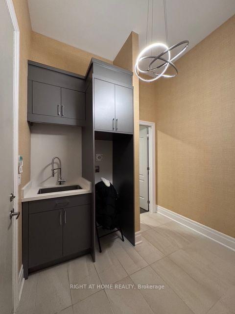 Photo 20 of 21 Casavant Court, Vaughan, Patterson — HOMEH