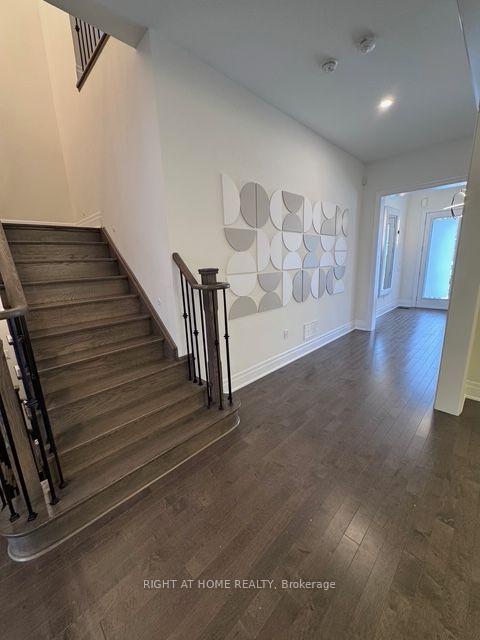 Photo 22 of 21 Casavant Court, Vaughan, Patterson — HOMEH
