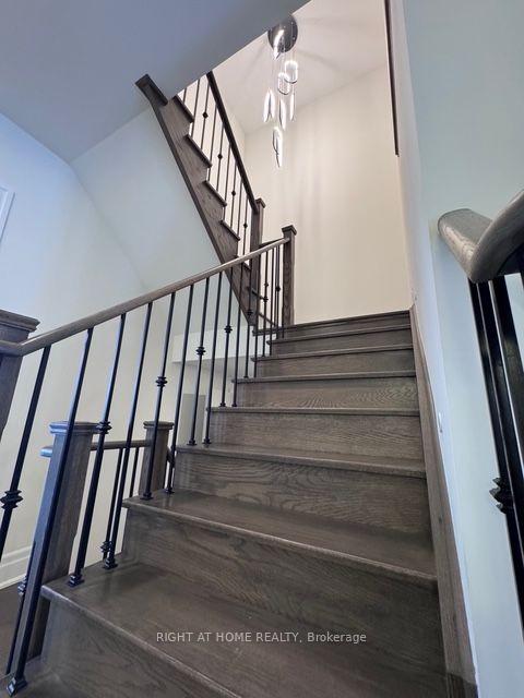 Photo 23 of 21 Casavant Court, Vaughan, Patterson — HOMEH