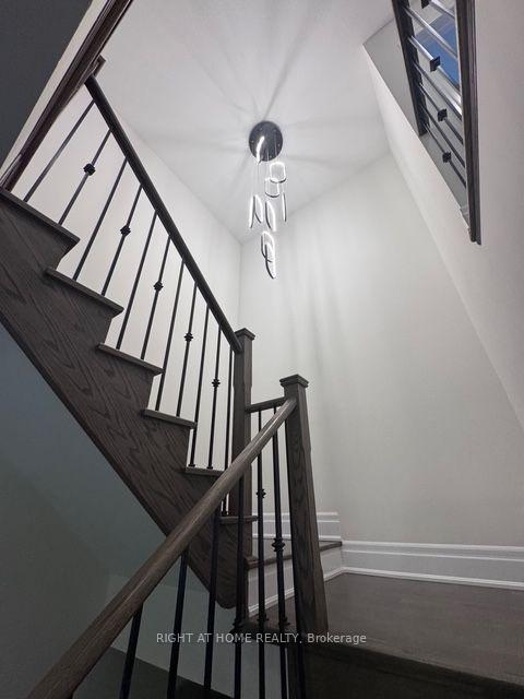 Photo 24 of 21 Casavant Court, Vaughan, Patterson — HOMEH
