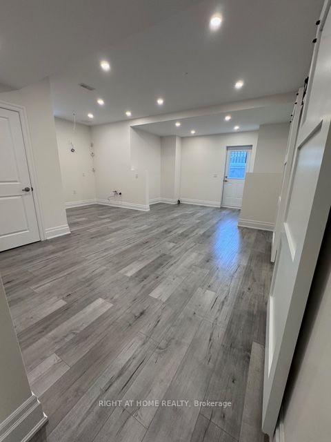 Photo 47 of 21 Casavant Court, Vaughan, Patterson — HOMEH