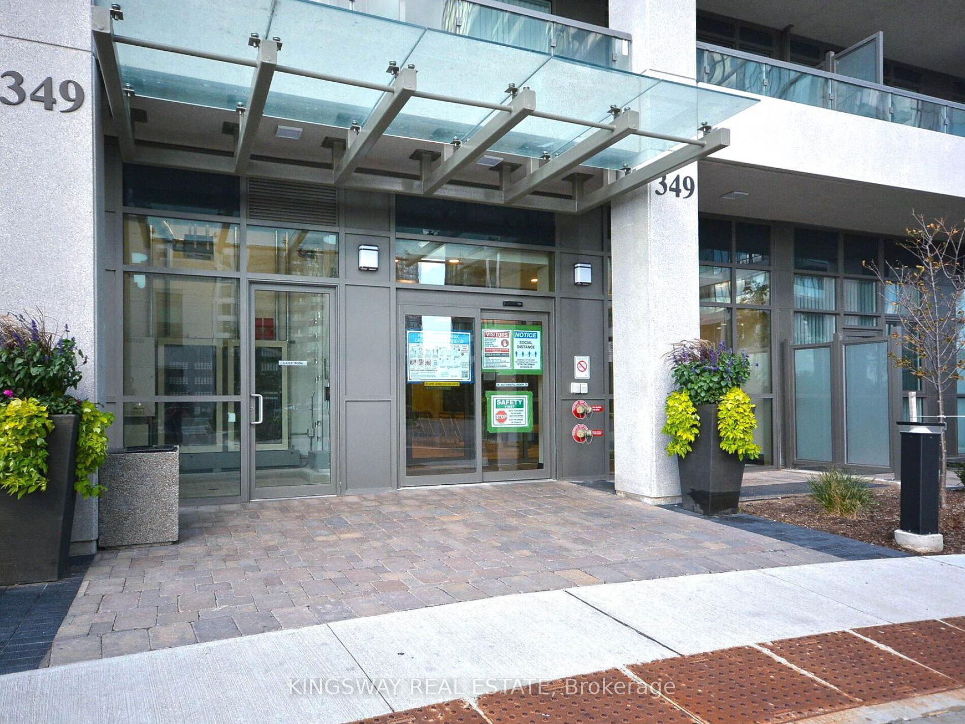 Photo 6 of Unit Ph 111, 349 Rathburn Road, Mississauga, City Centre — HOMEH