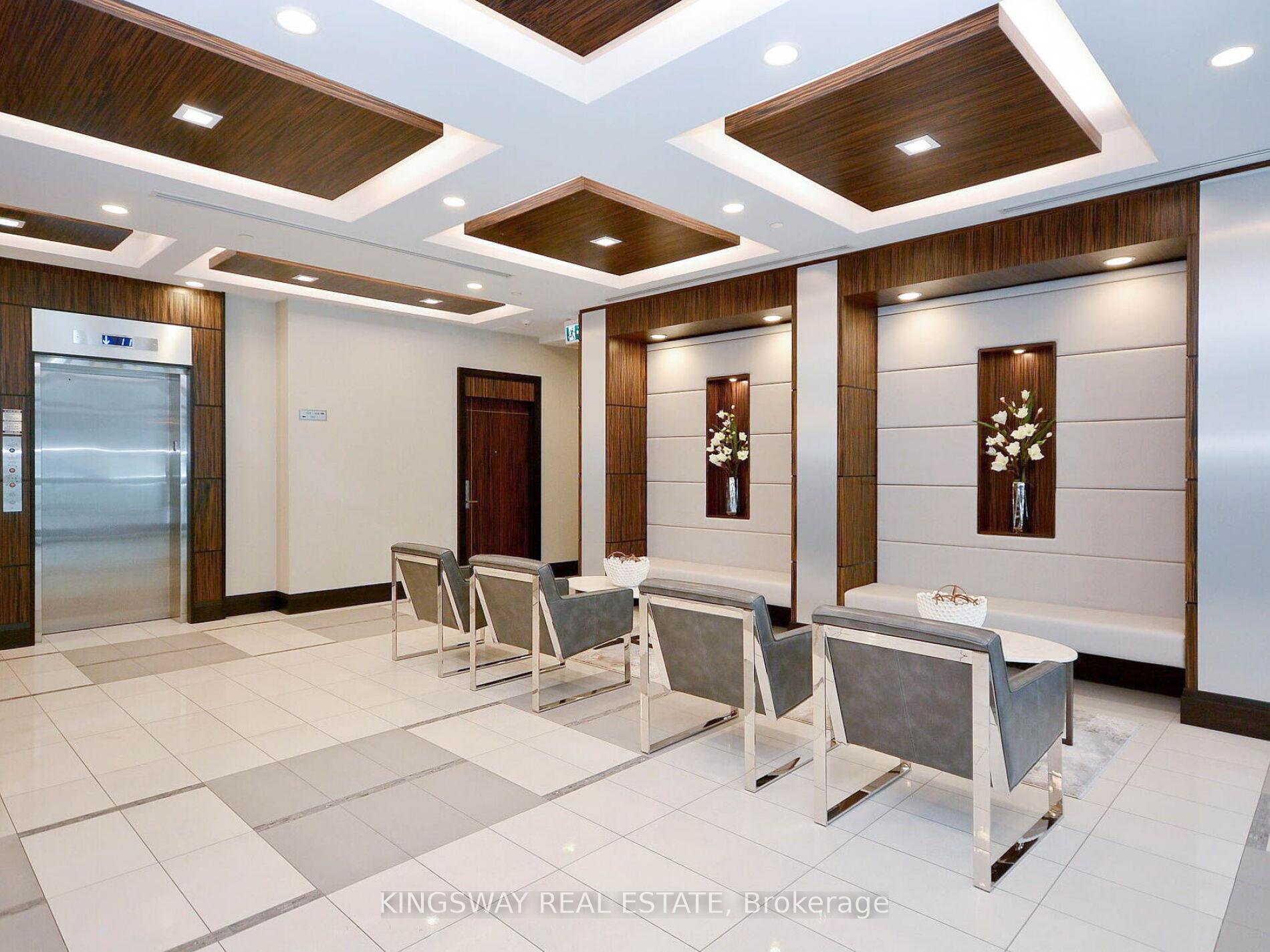 Photo 10 of Unit Ph 111, 349 Rathburn Road, Mississauga, City Centre — HOMEH