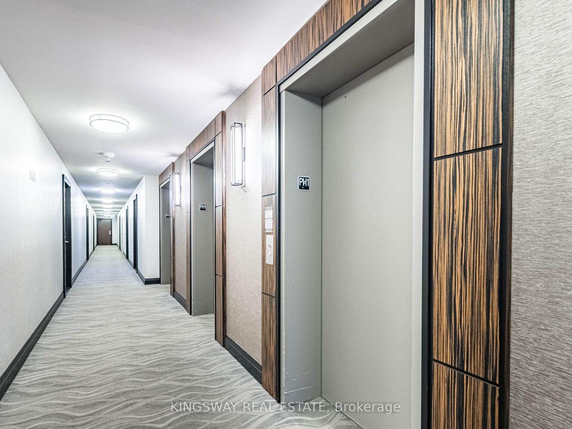 Photo 12 of Unit Ph 111, 349 Rathburn Road, Mississauga, City Centre — HOMEH