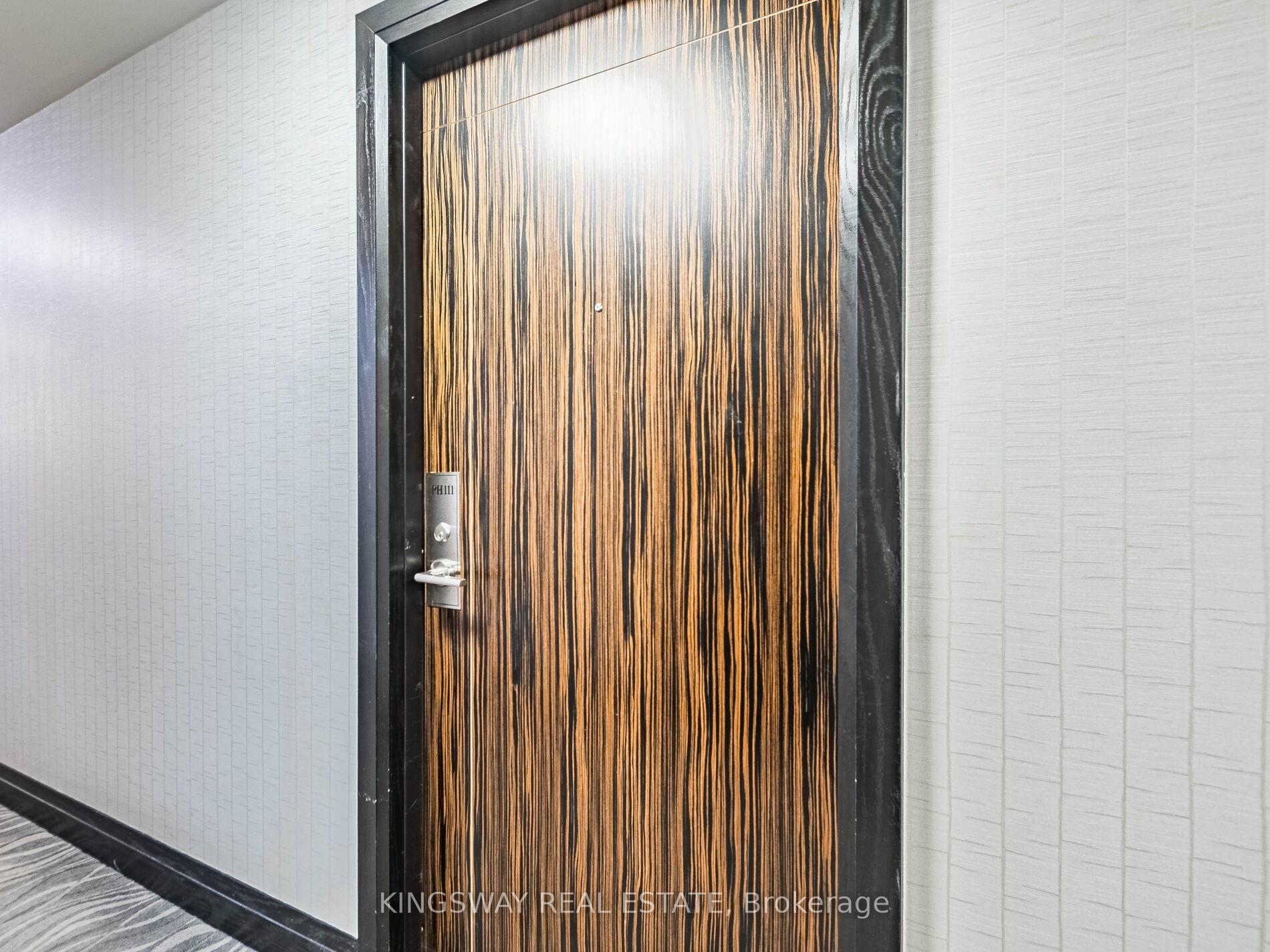 Photo 13 of Unit Ph 111, 349 Rathburn Road, Mississauga, City Centre — HOMEH