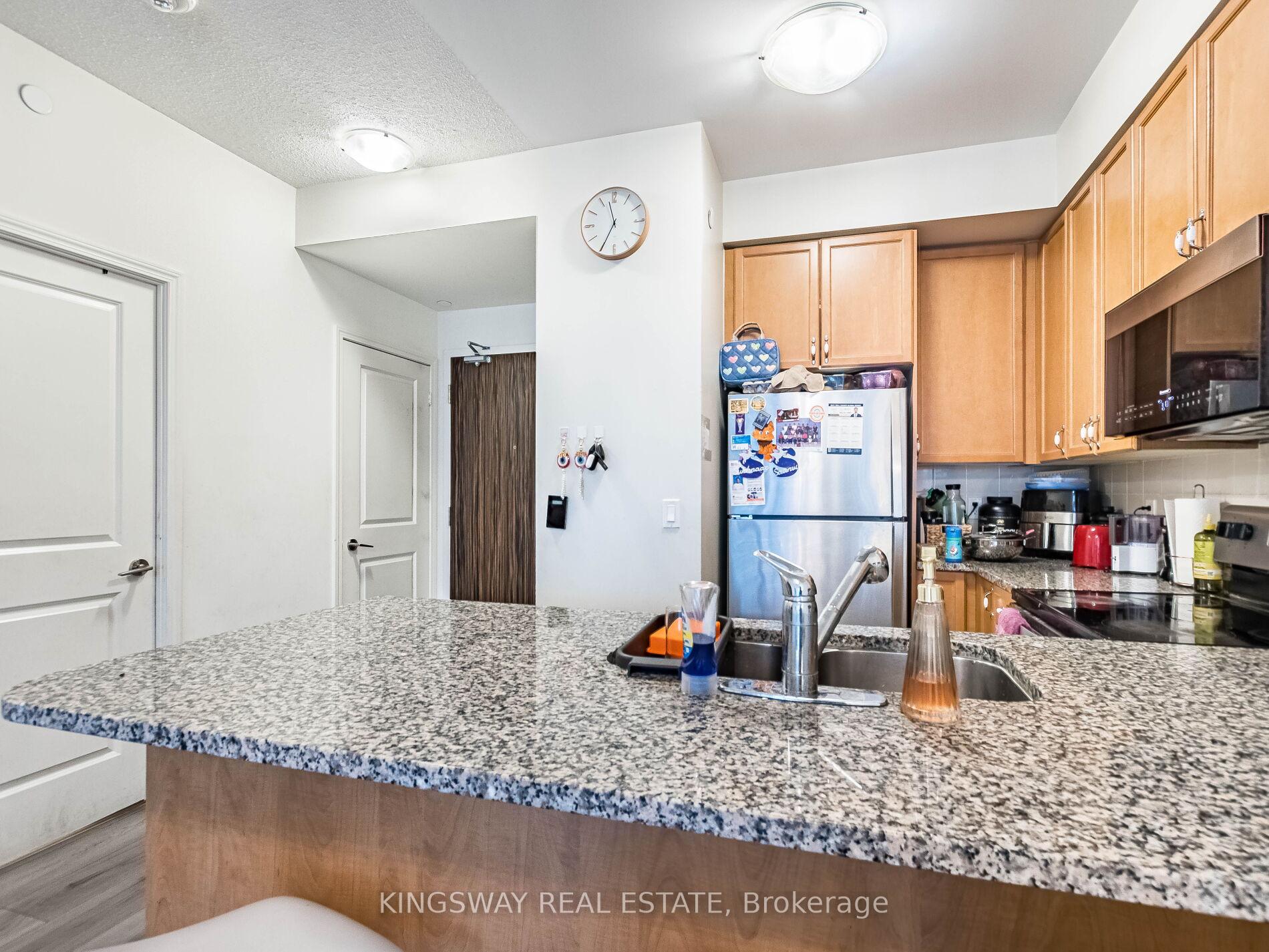 Photo 17 of Unit Ph 111, 349 Rathburn Road, Mississauga, City Centre — HOMEH