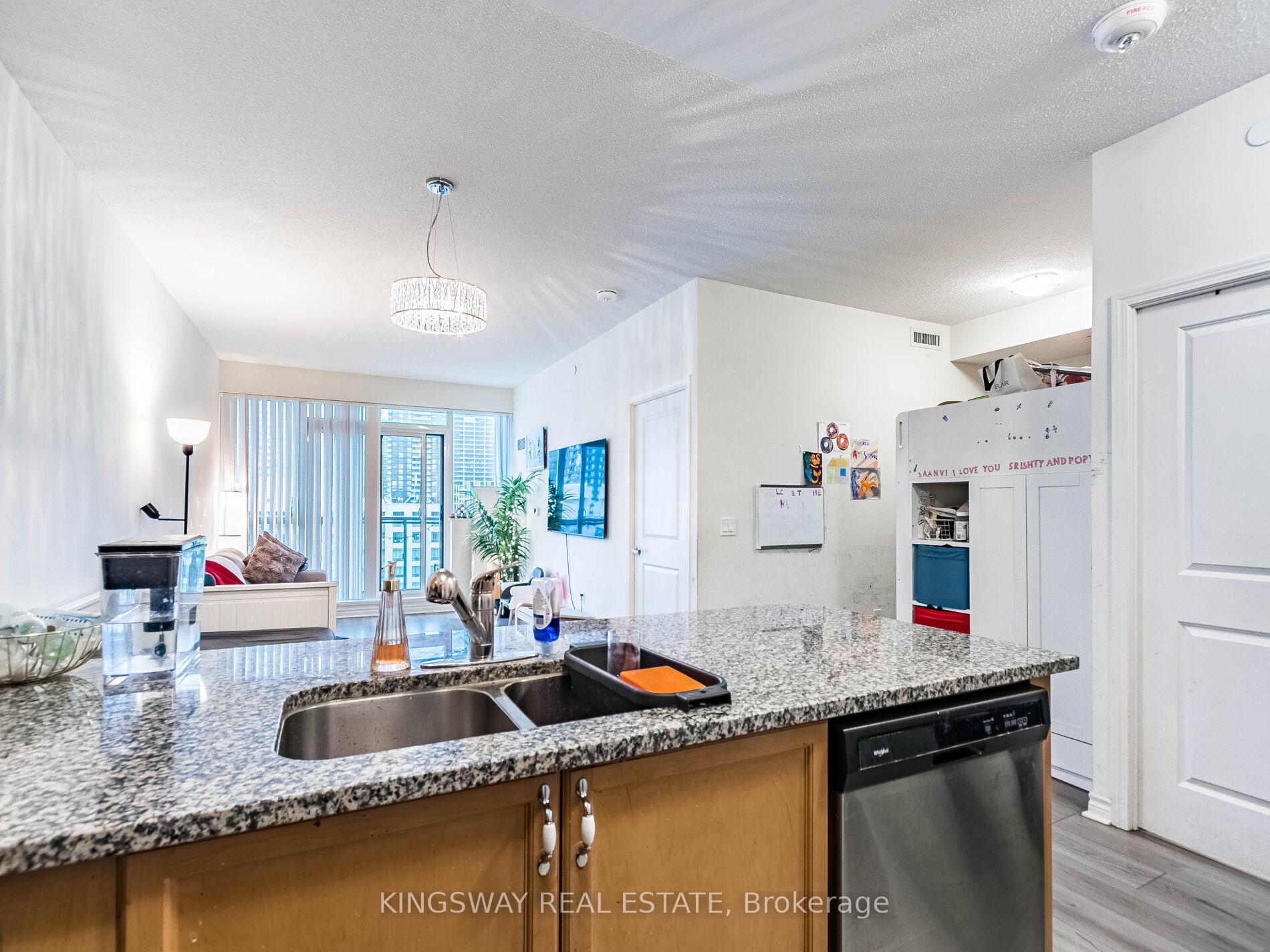 Photo 19 of Unit Ph 111, 349 Rathburn Road, Mississauga, City Centre — HOMEH