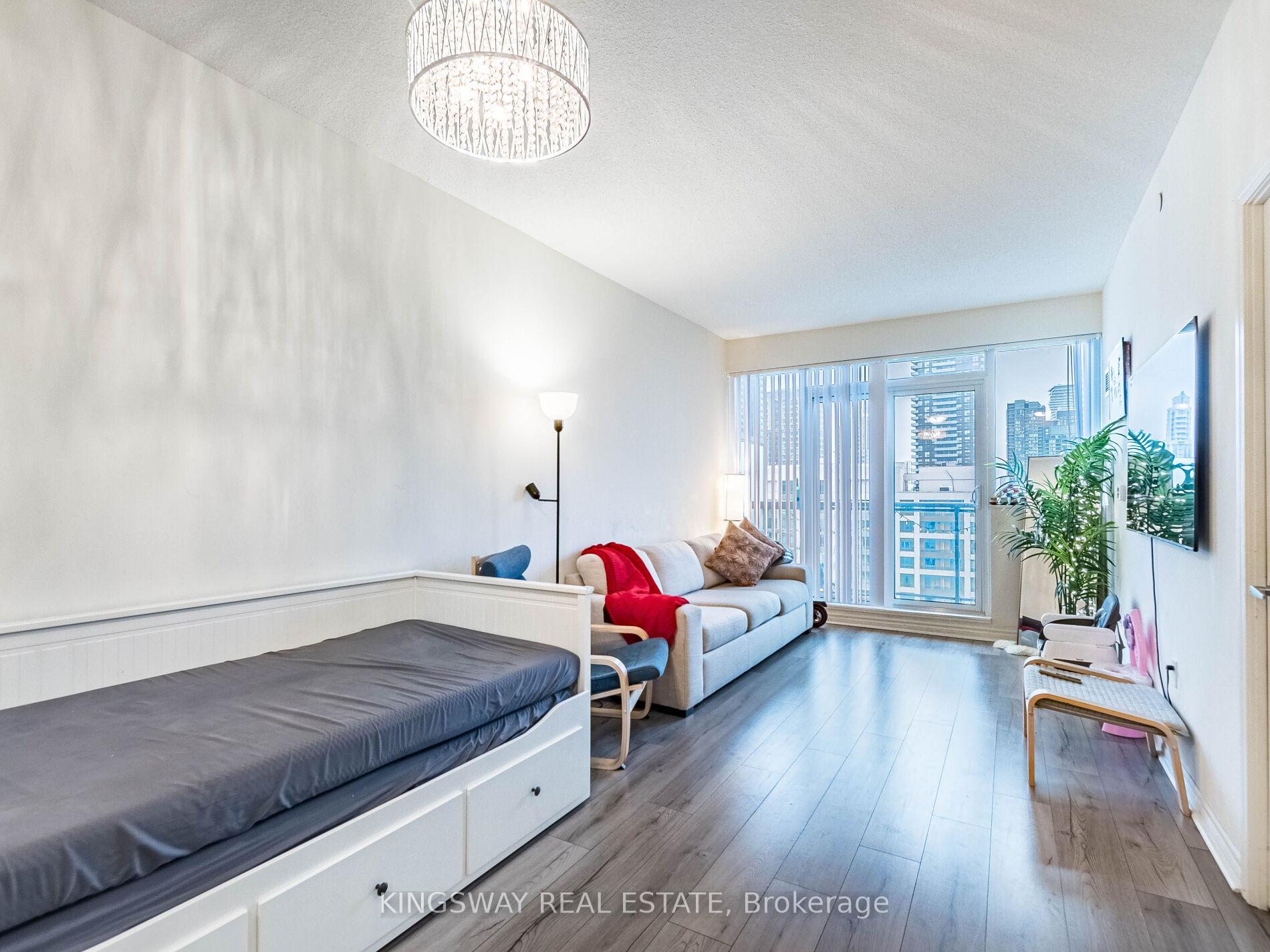 Photo 22 of Unit Ph 111, 349 Rathburn Road, Mississauga, City Centre — HOMEH