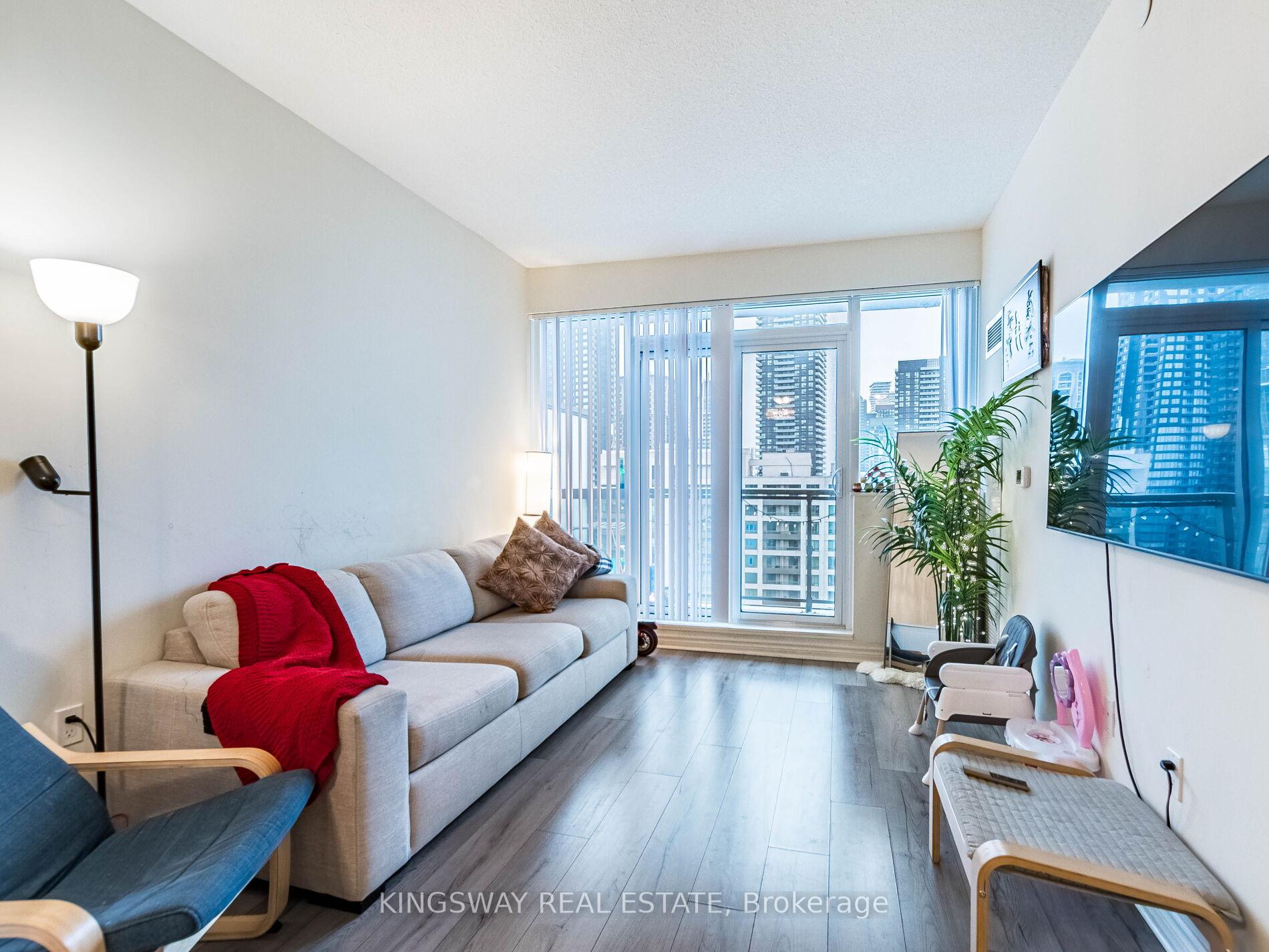 Photo 23 of Unit Ph 111, 349 Rathburn Road, Mississauga, City Centre — HOMEH