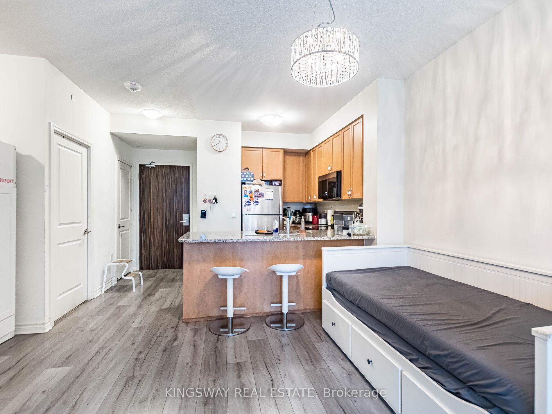Photo 26 of Unit Ph 111, 349 Rathburn Road, Mississauga, City Centre — HOMEH