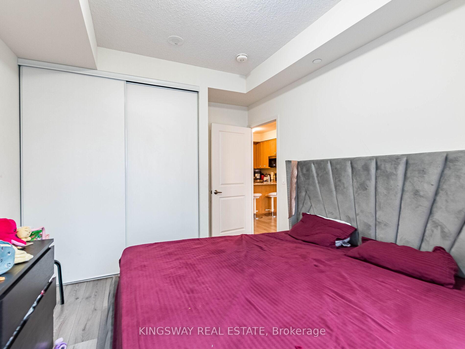 Photo 30 of Unit Ph 111, 349 Rathburn Road, Mississauga, City Centre — HOMEH