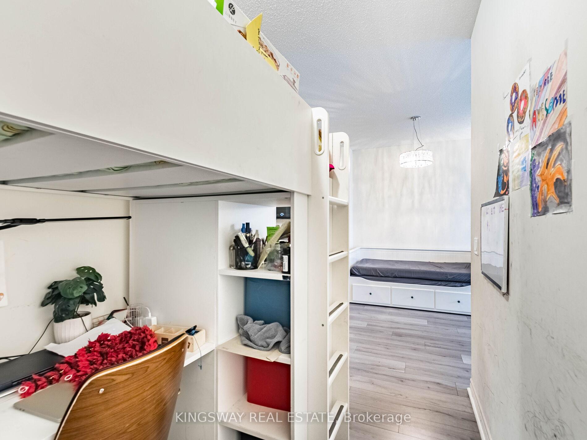 Photo 33 of Unit Ph 111, 349 Rathburn Road, Mississauga, City Centre — HOMEH