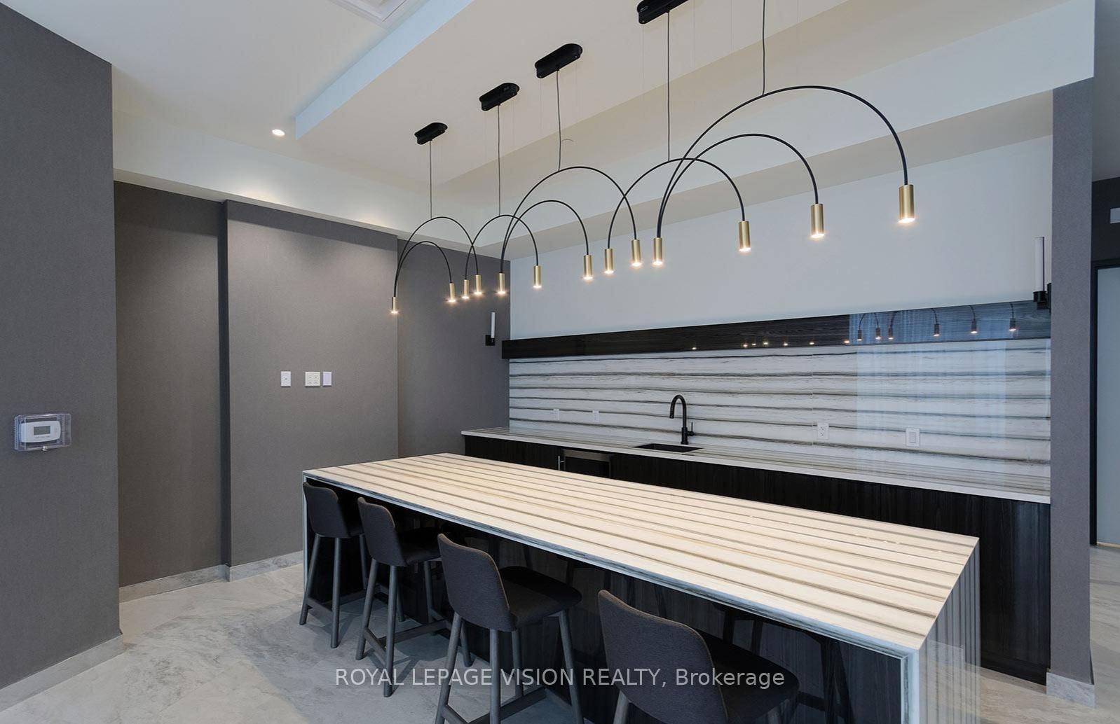 Photo 23 of Unit 625, 2 David Eyer Road, Richmond Hill, Rural Richmond Hill — HOMEH