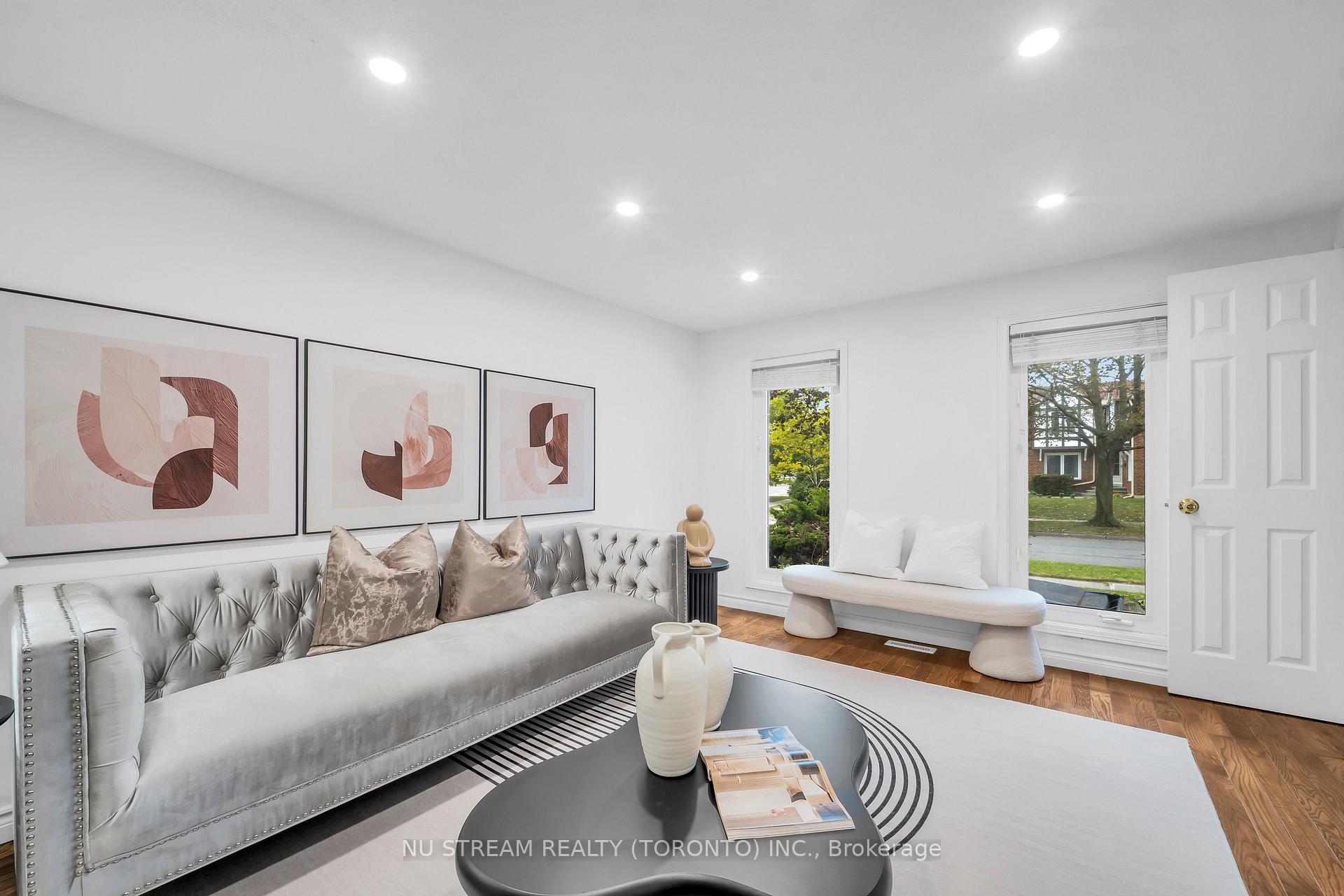 Photo 5 of 37 Wintermute Boulevard, Scarborough, Steeles — HOMEH