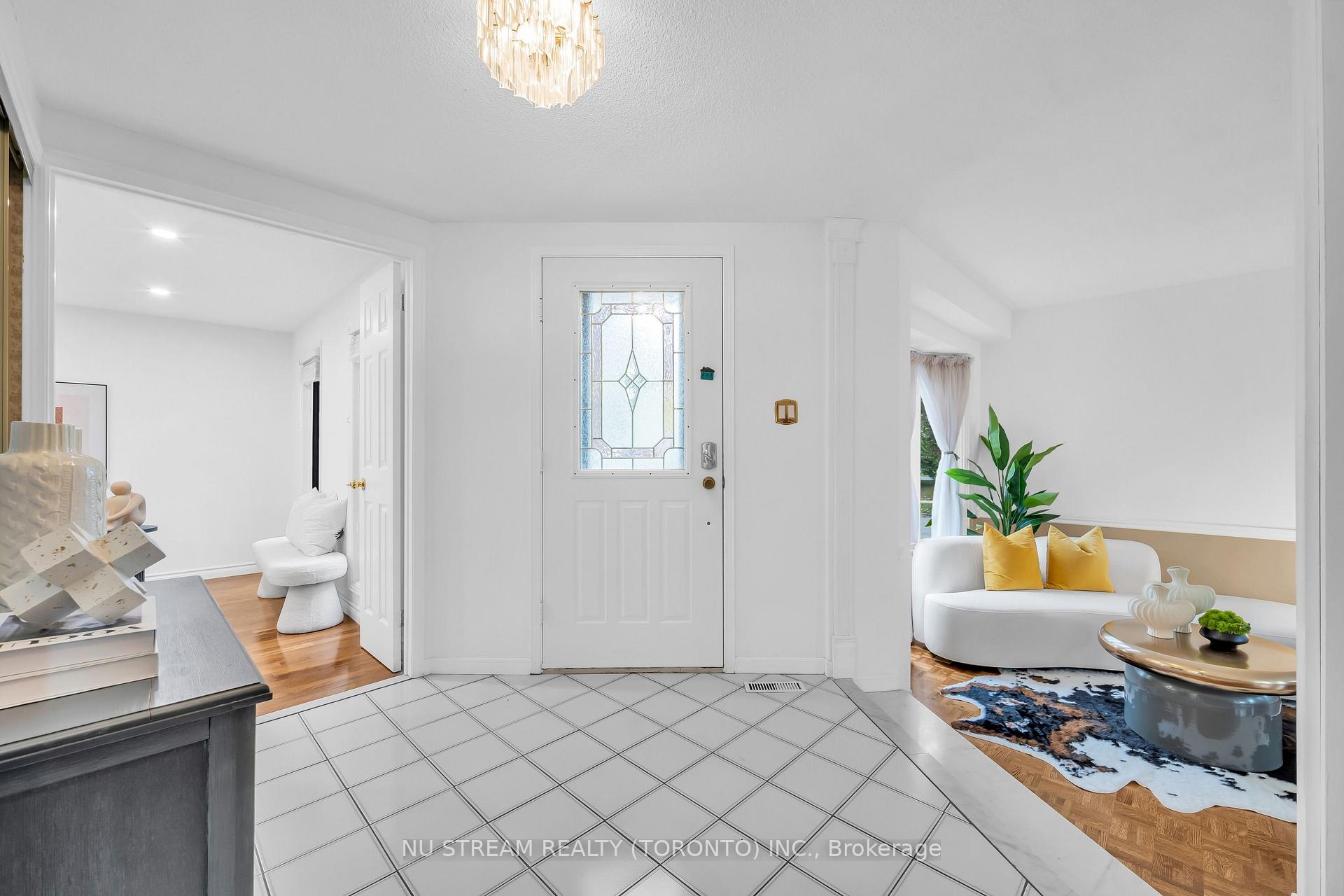 Photo 8 of 37 Wintermute Boulevard, Scarborough, Steeles — HOMEH