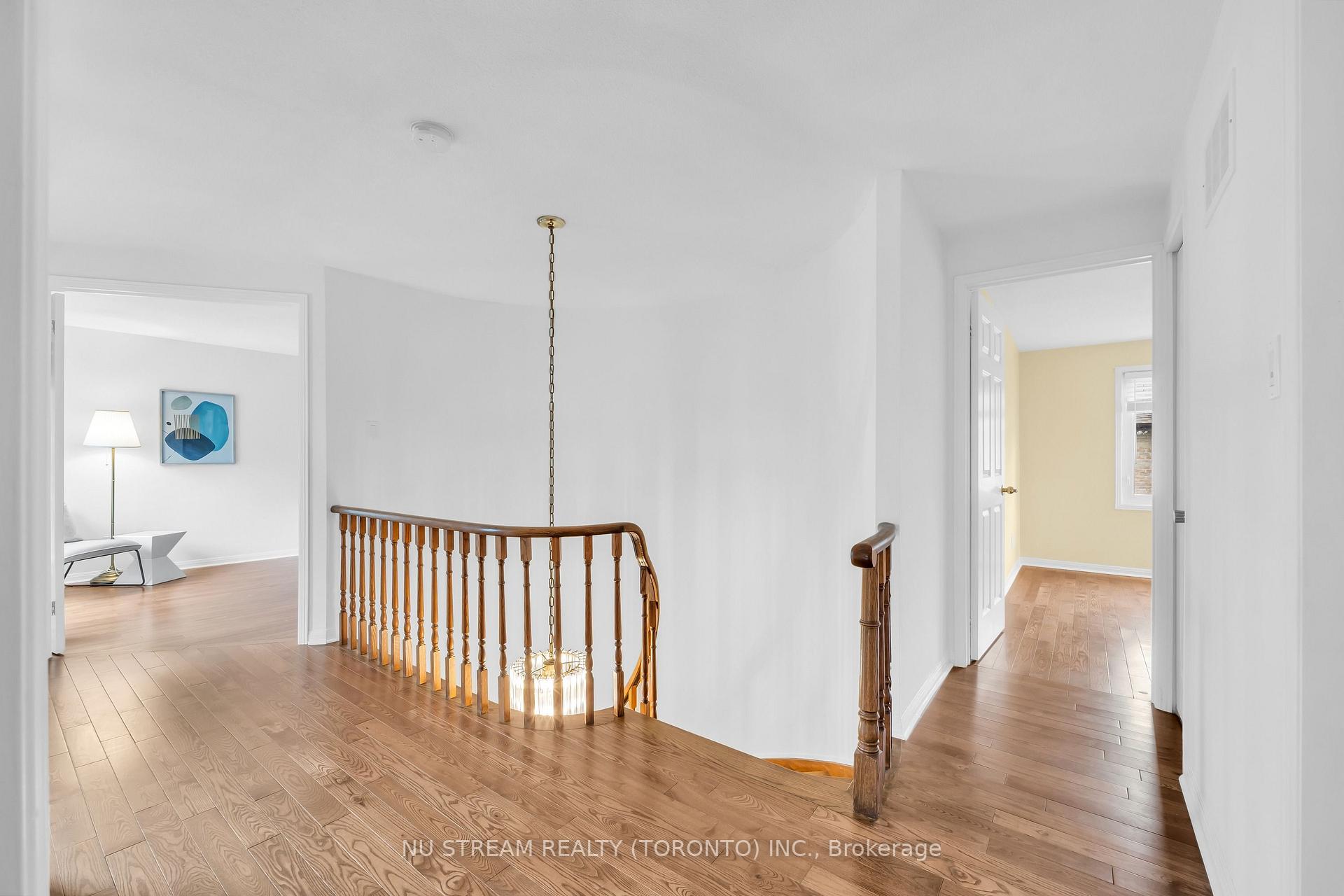Photo 20 of 37 Wintermute Boulevard, Scarborough, Steeles — HOMEH