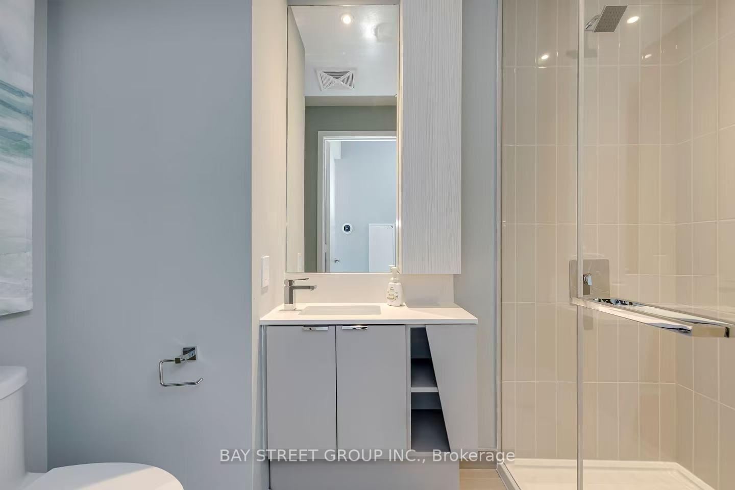 Photo 18 of Unit 6013, 3883 Quartz Road, Mississauga, City Centre — HOMEH