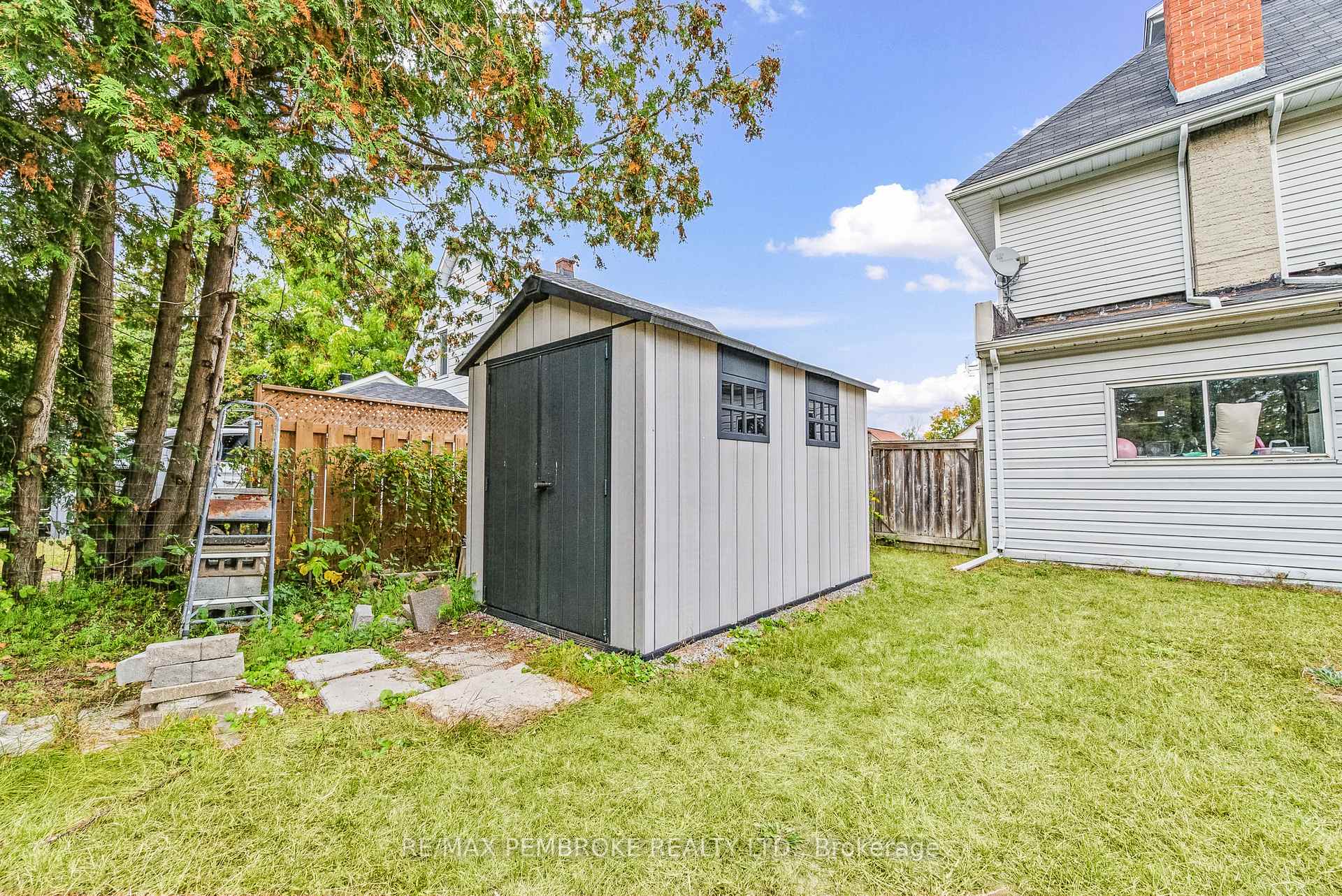 Photo 37 of 626 Hamilton Street W, Laurentian Valley, Laurentian Valley — HOMEH