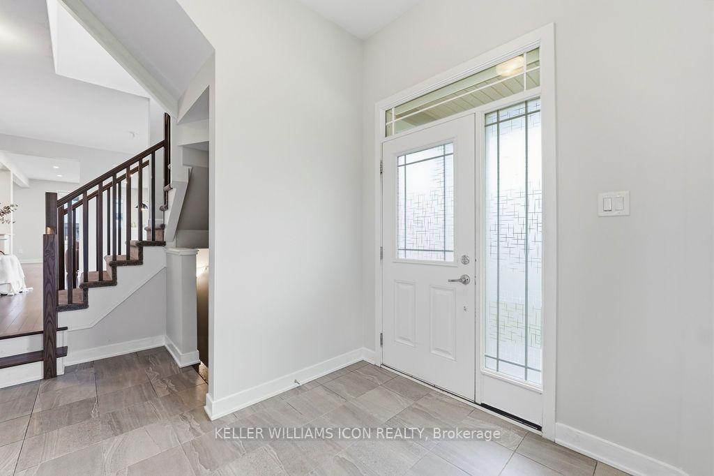 Photo 7 of 70 Mesa Drive, Ottawa, Barrhaven - Half Moon Bay — HOMEH