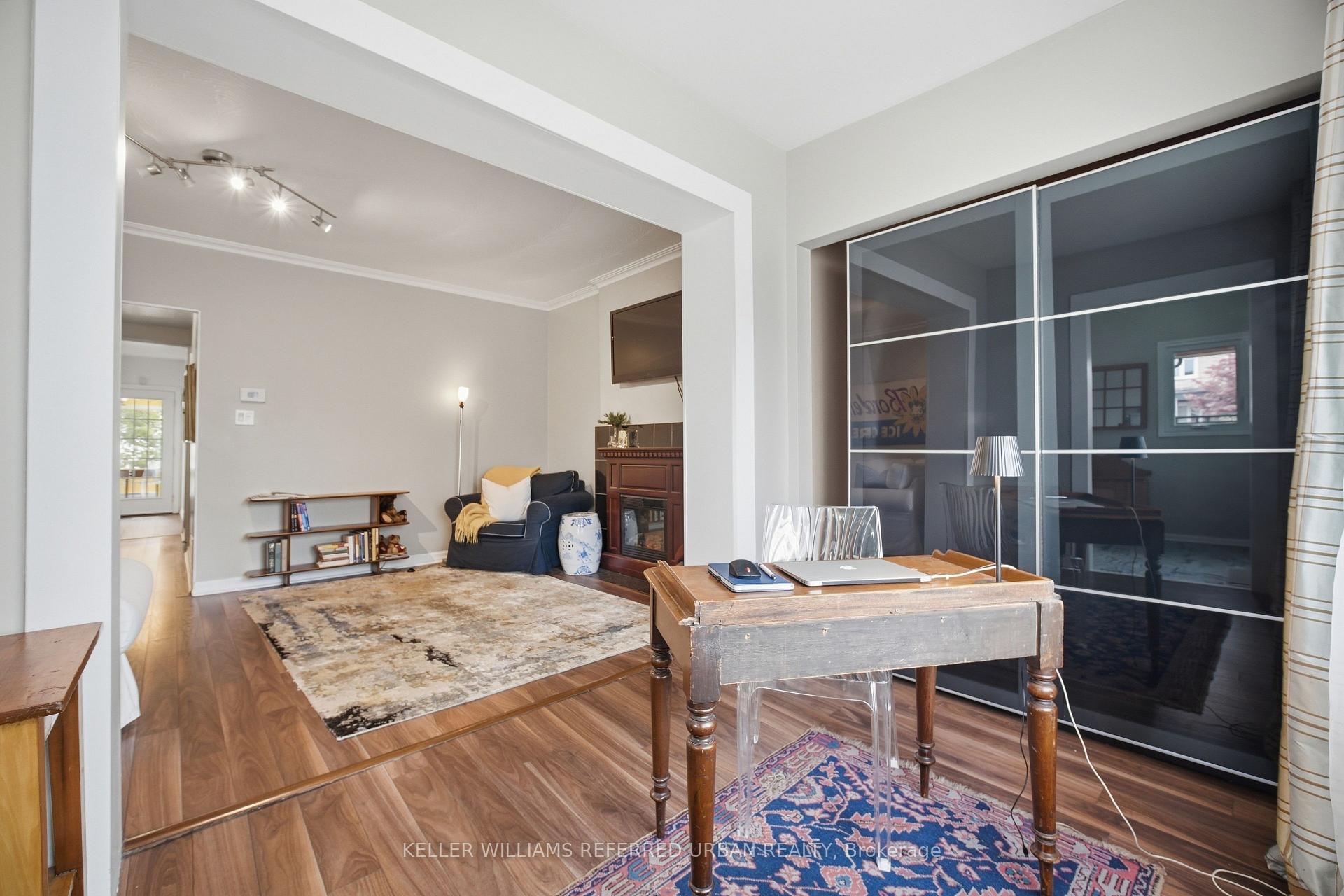Photo 5 of 53 Bowie Avenue, North York, Briar Hill-Belgravia — HOMEH