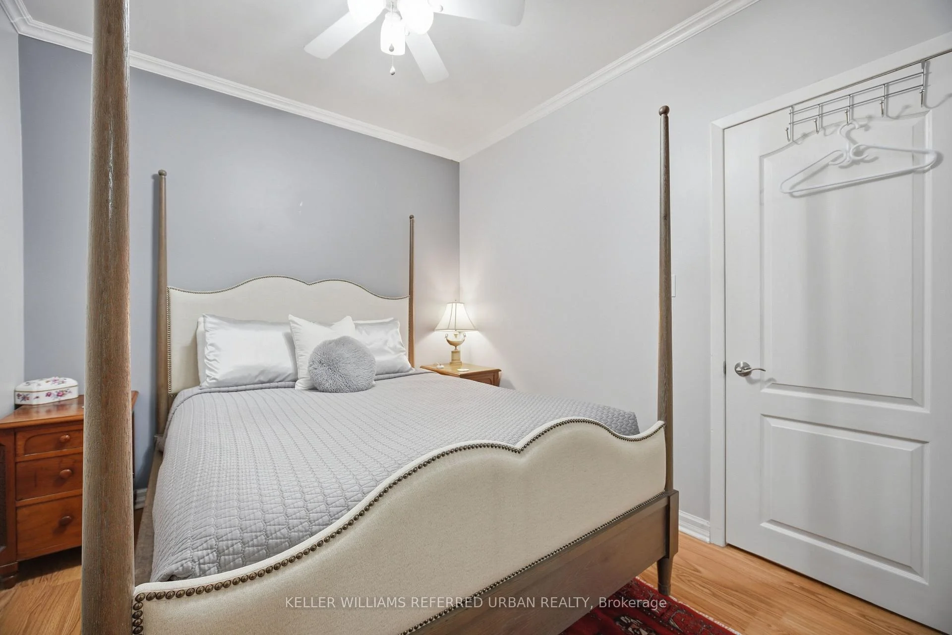 Photo 25 of 53 Bowie Avenue, North York, Briar Hill-Belgravia — HOMEH