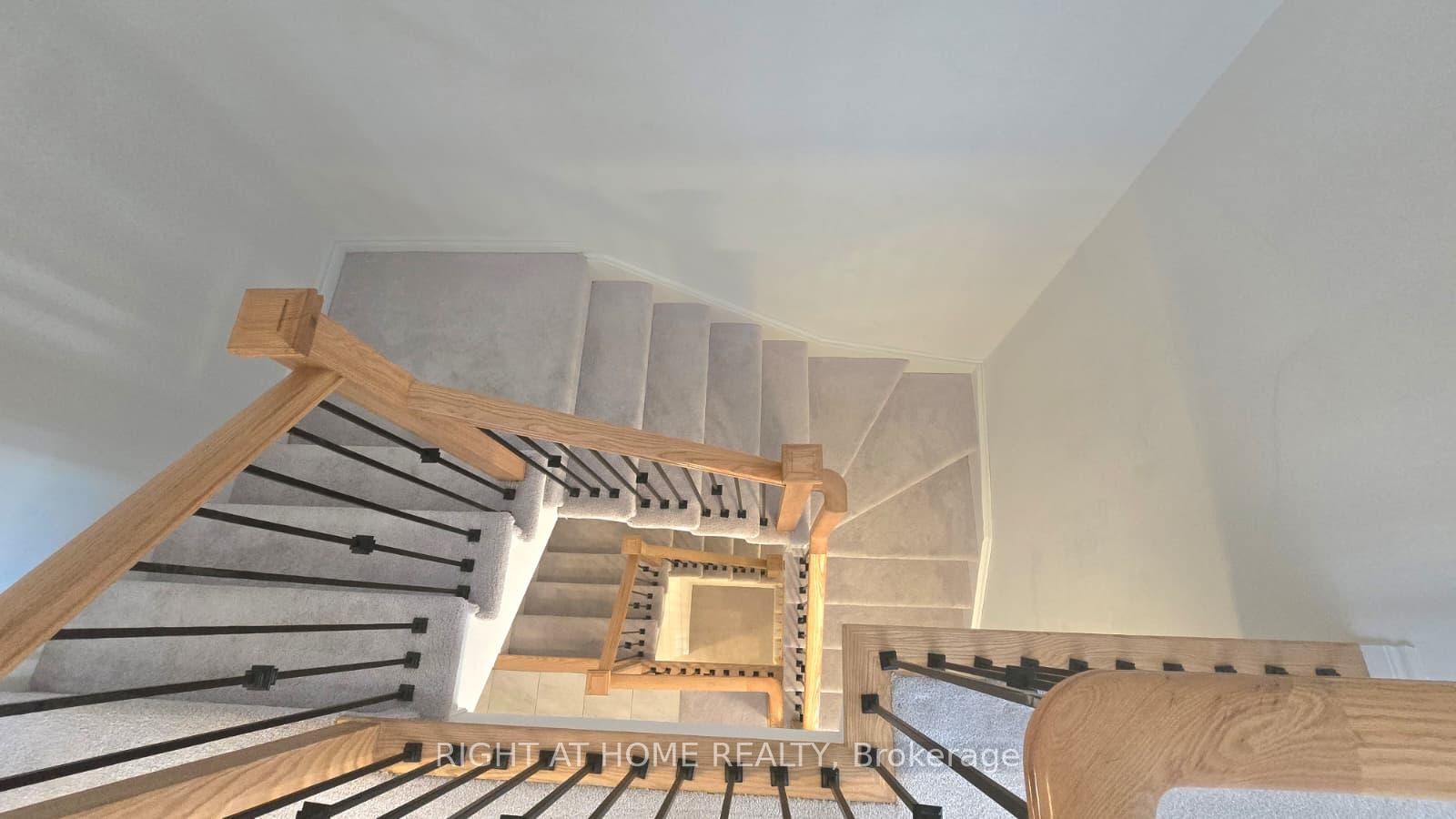 Photo 20 of 1992 Cameron Lott Crescent, Oshawa, Kedron — HOMEH