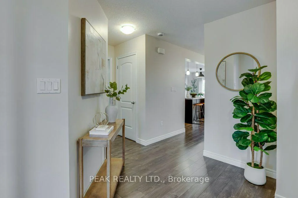Photo 6 of 731 Guiness Way, London, North D — HOMEH