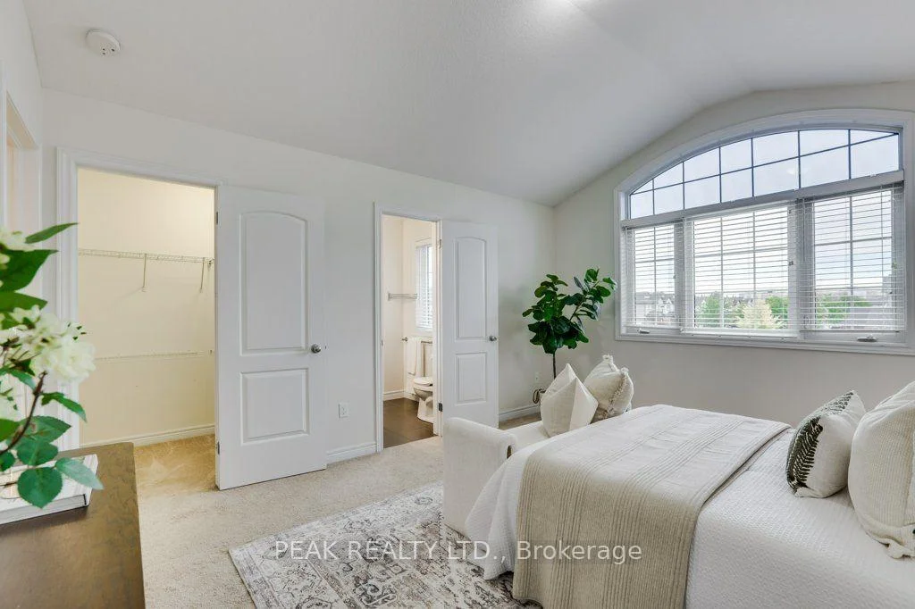 Photo 33 of 731 Guiness Way, London, North D — HOMEH