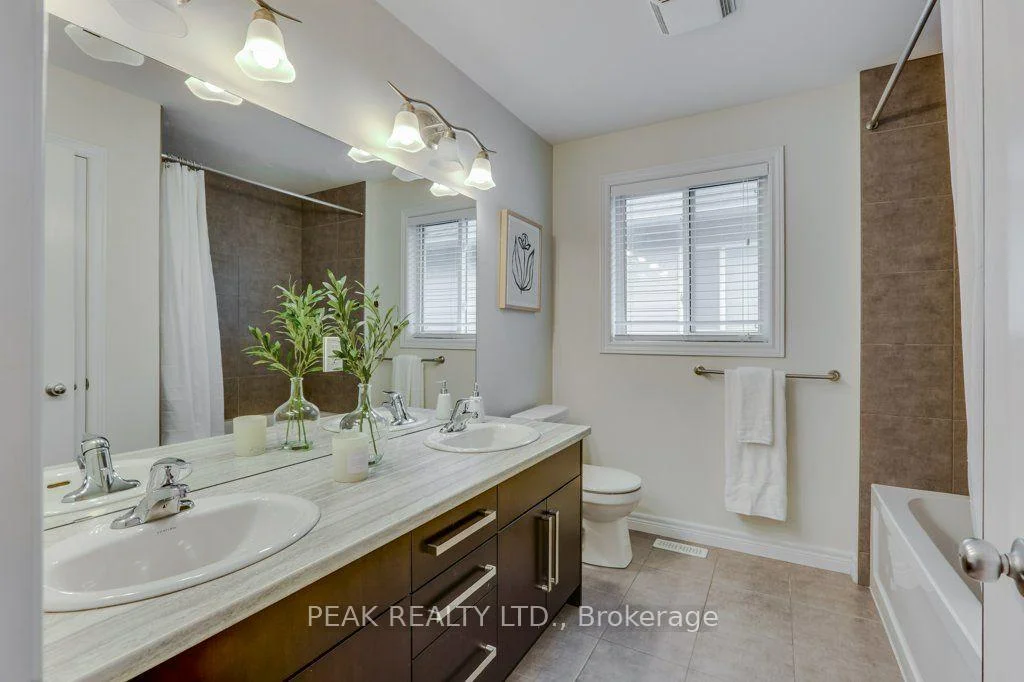 Photo 44 of 731 Guiness Way, London, North D — HOMEH