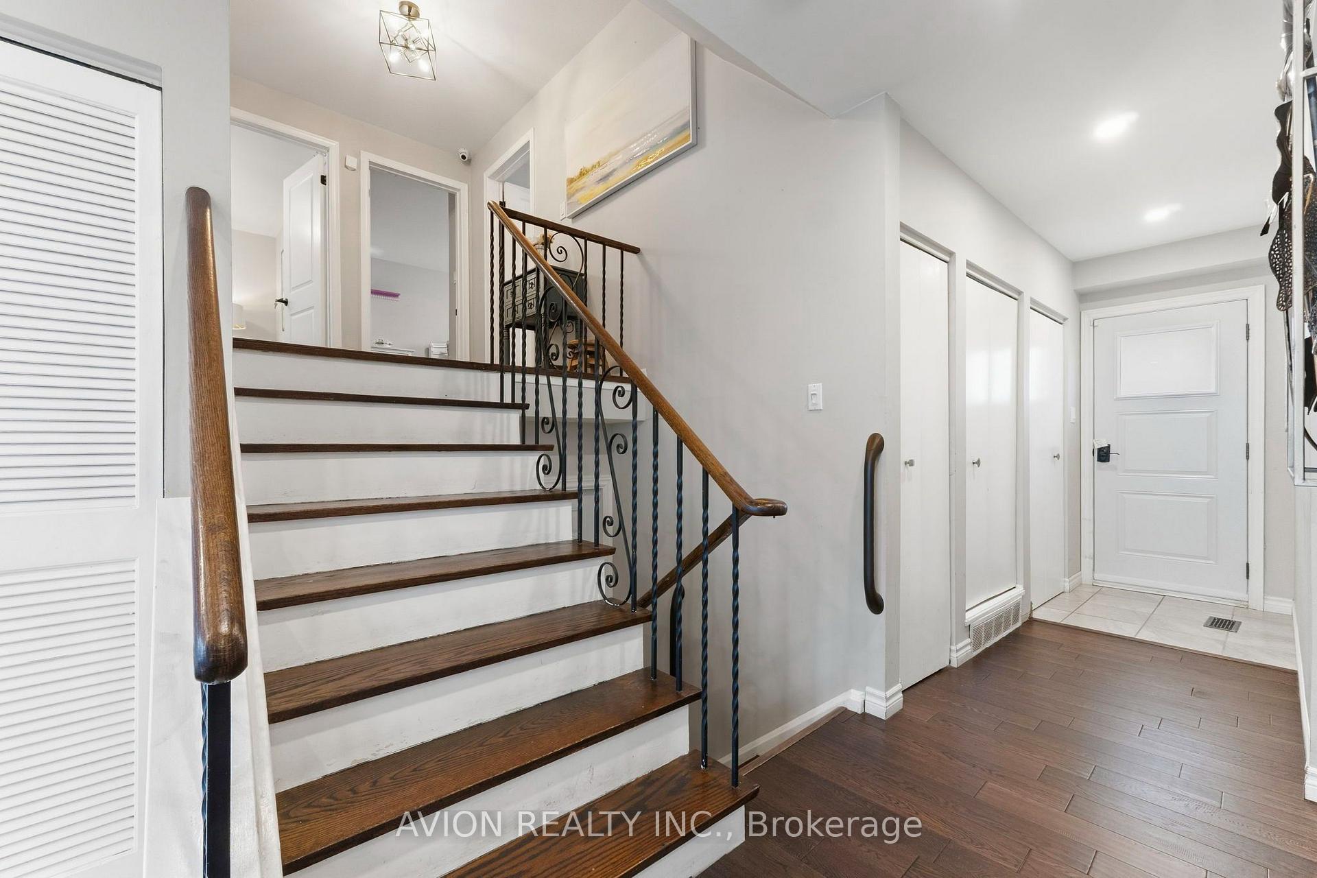 Photo 19 of 76 Livingston Road, Scarborough, Guildwood — HOMEH