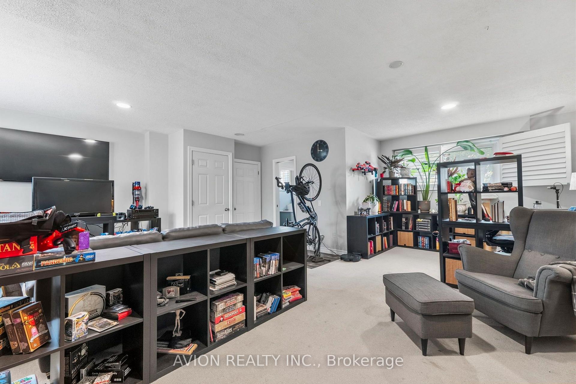 Photo 26 of 76 Livingston Road, Scarborough, Guildwood — HOMEH