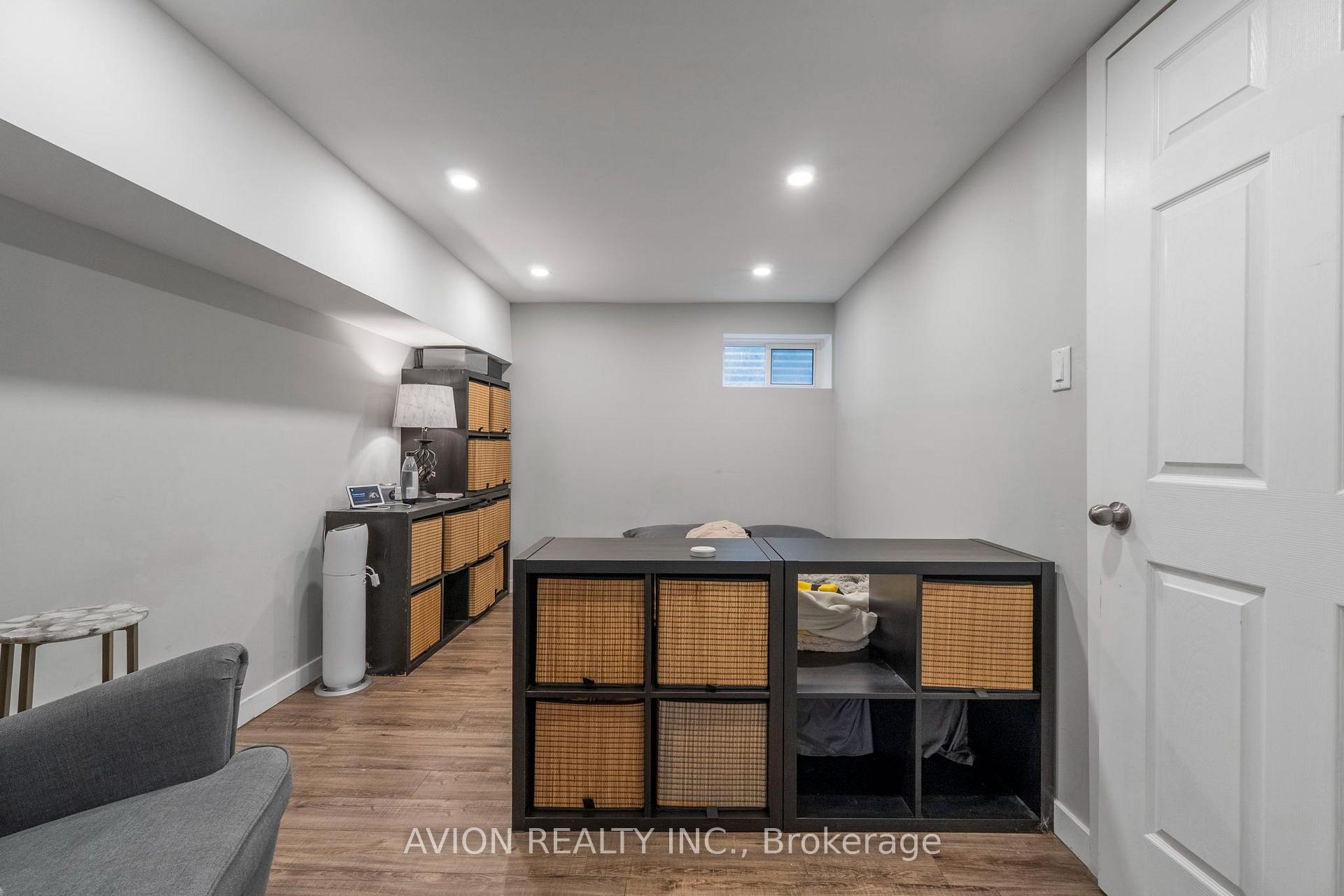 Photo 31 of 76 Livingston Road, Scarborough, Guildwood — HOMEH