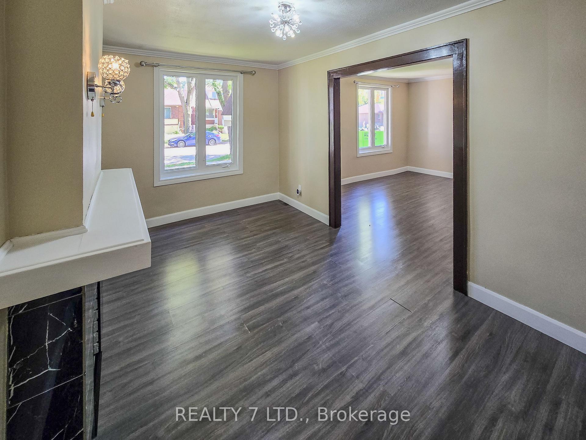 Photo 18 of 1083 Campbell Avenue, Windsor, Windsor University District — HOMEH