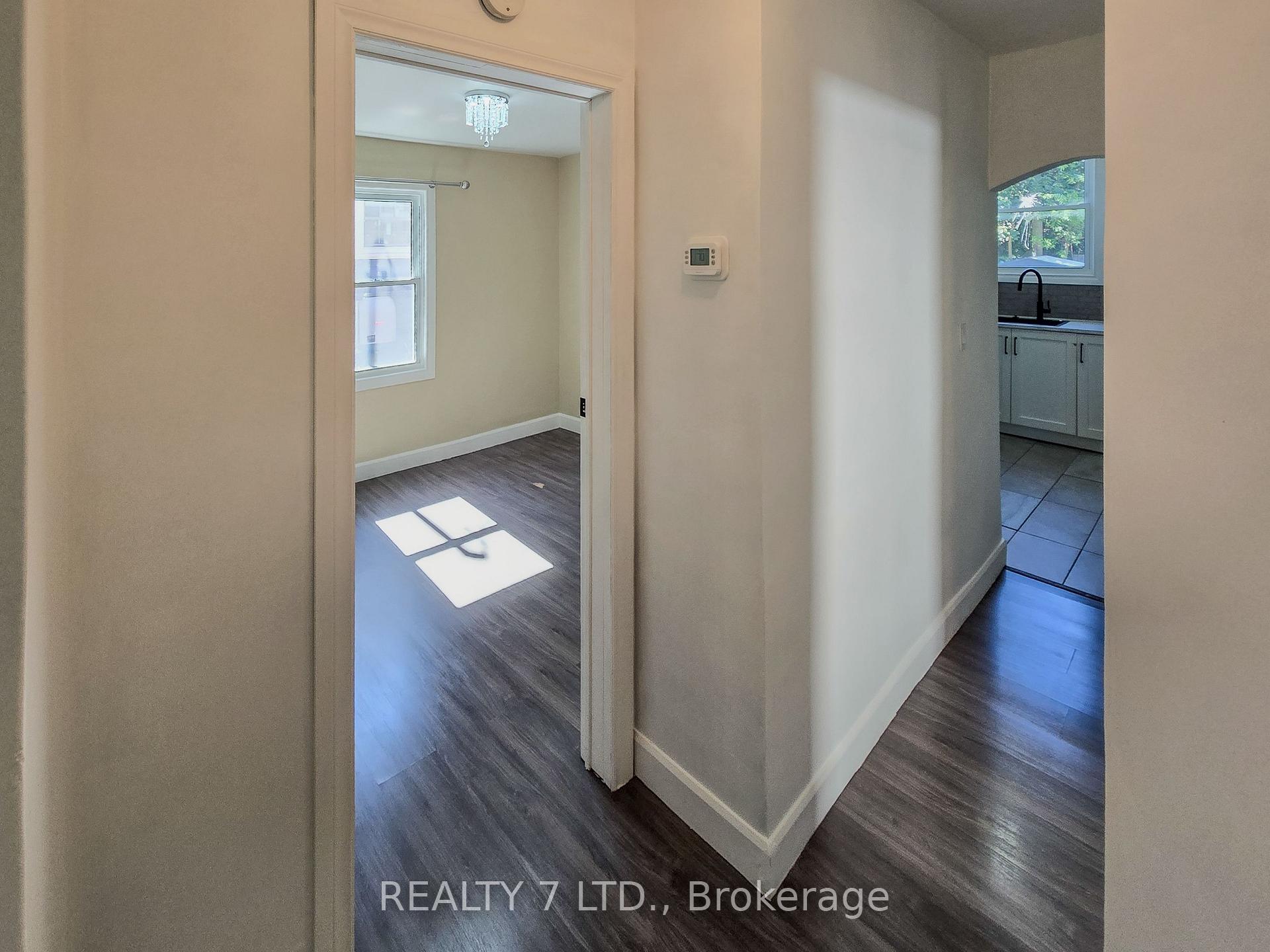 Photo 22 of 1083 Campbell Avenue, Windsor, Windsor University District — HOMEH