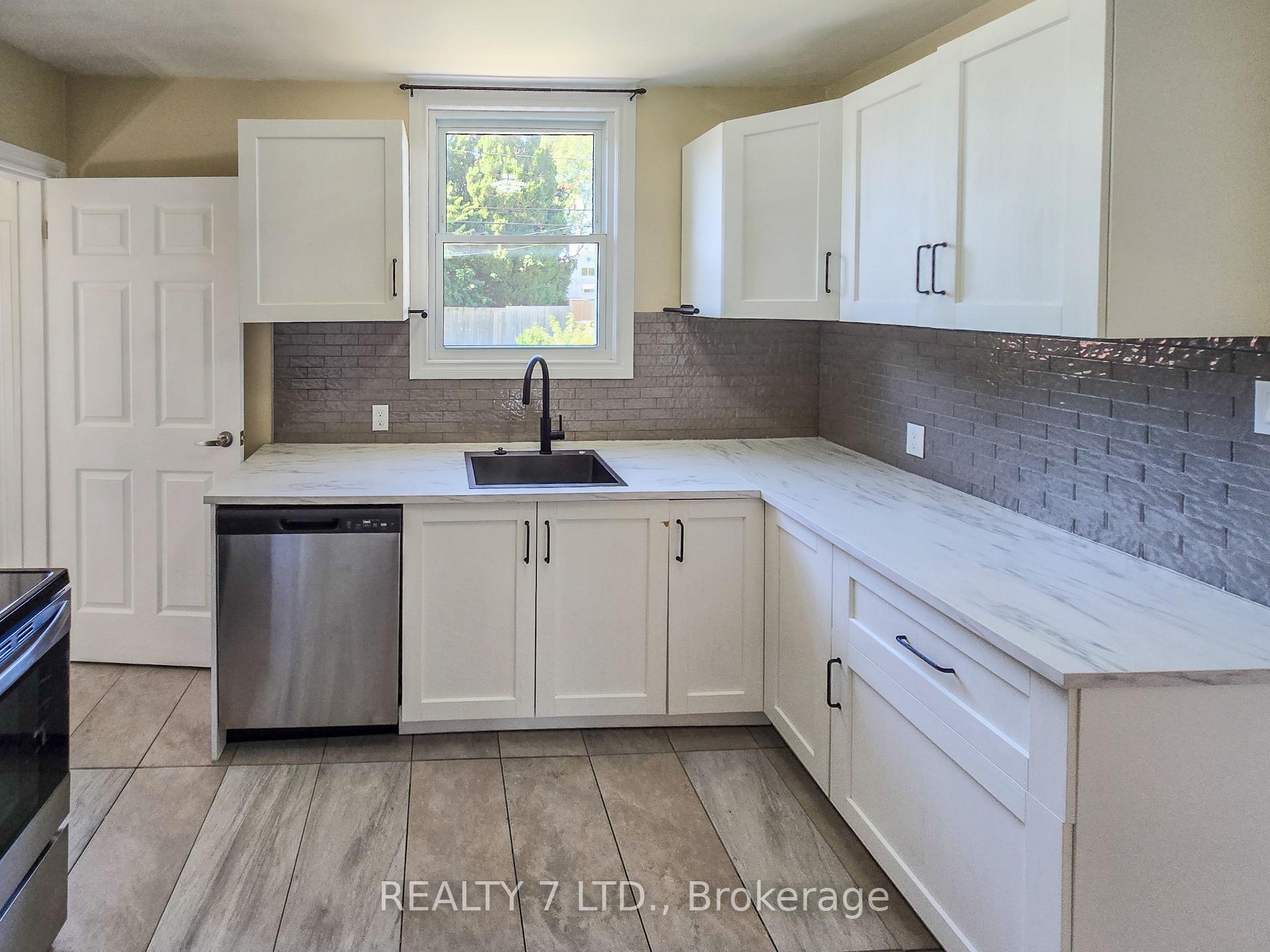 Photo 40 of 1083 Campbell Avenue, Windsor, Windsor University District — HOMEH